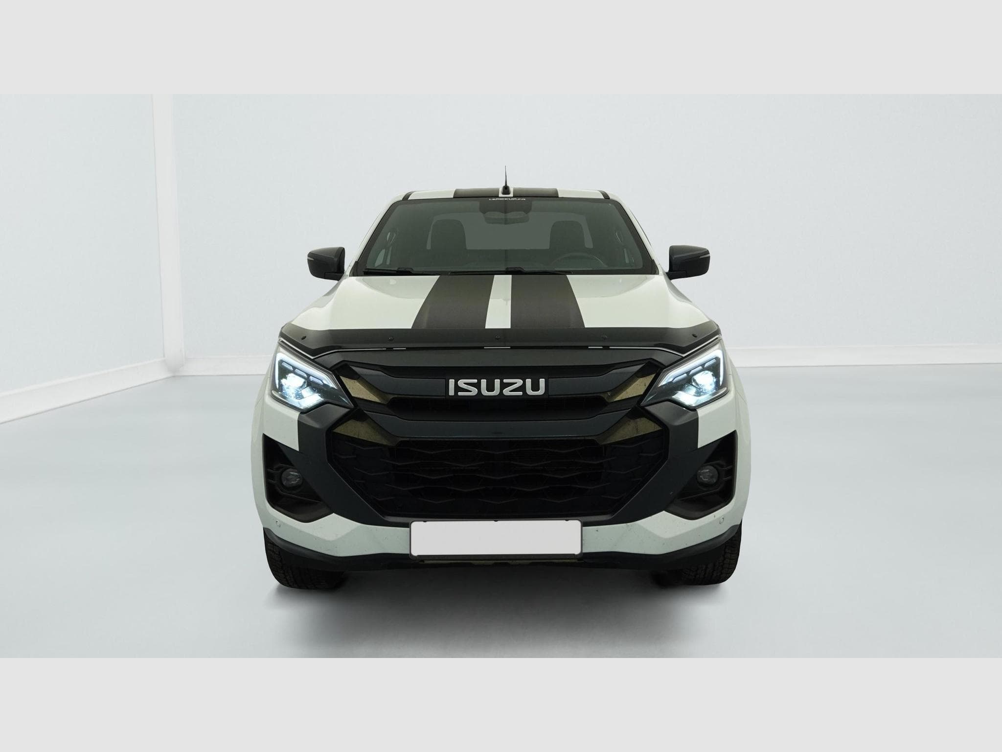 Isuzu D-MAX 1.9 4X4 SPACE CAB N60 NSPORT  MT VENTI- EDITION (2024) - Foto 2