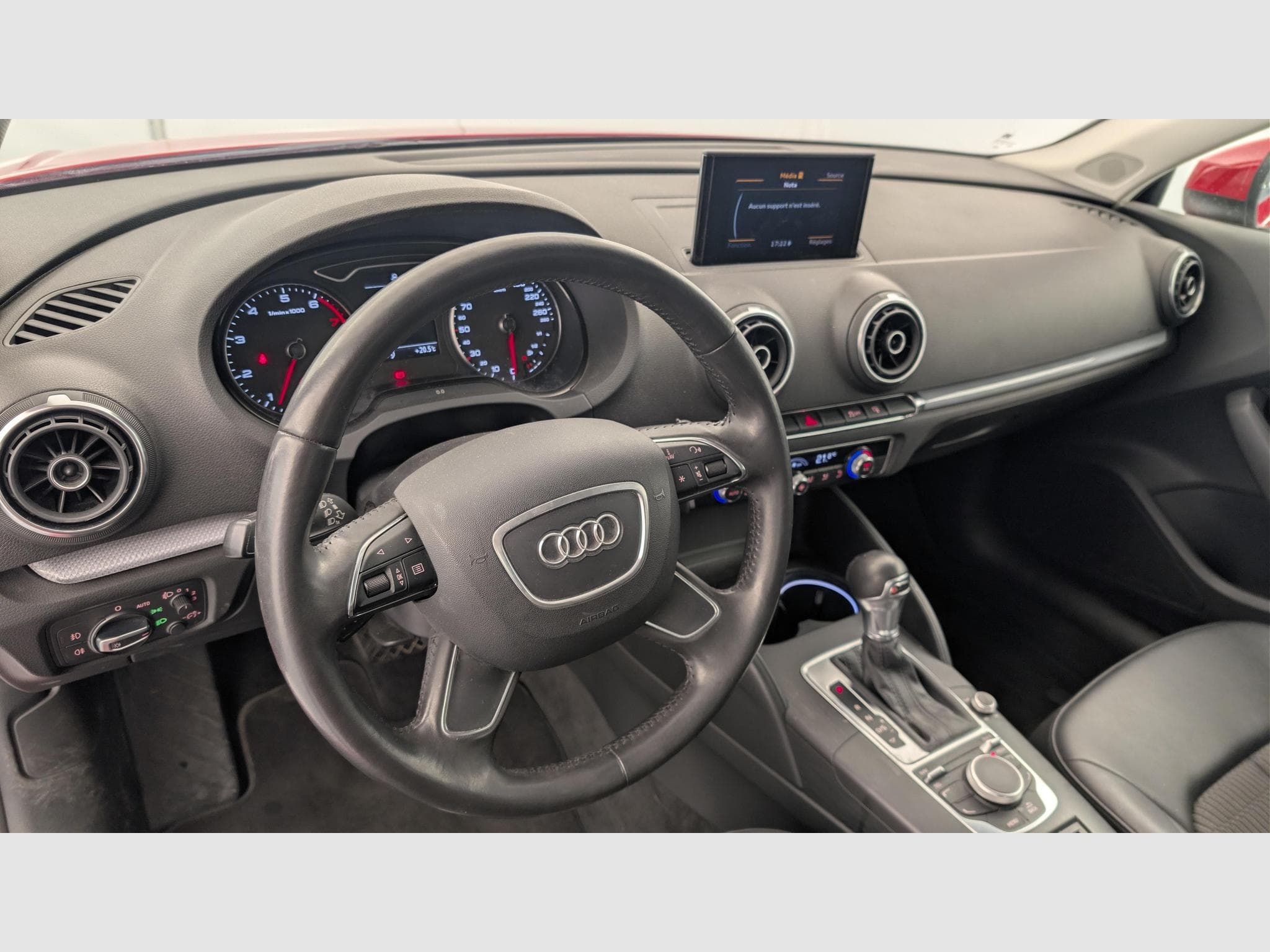 Audi A3 1.4 TFSI COD 140 AMBIENTE S TRONIC 7 (2014) - Foto 15