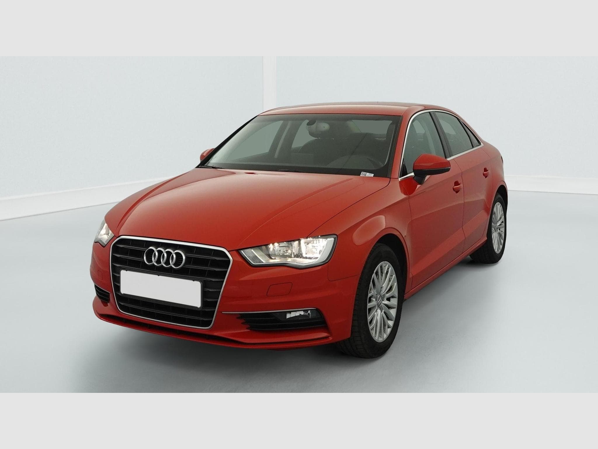 Audi A3 1.4 TFSI COD 140 AMBIENTE S TRONIC 7 (2014) - Foto 3