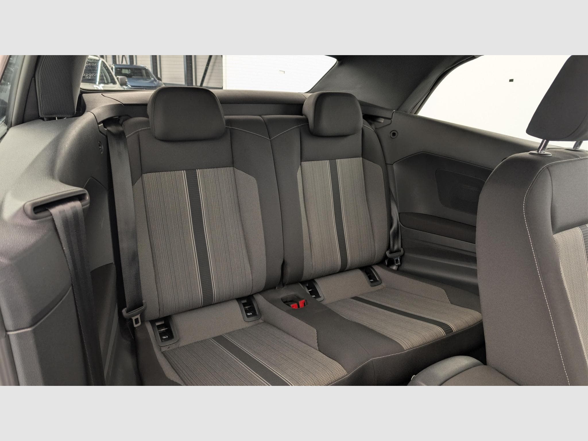VW T-roc Cabriolet 1.5 TSI EVO 150 START/STOP BVM6 STYLE (2021) - Foto 10