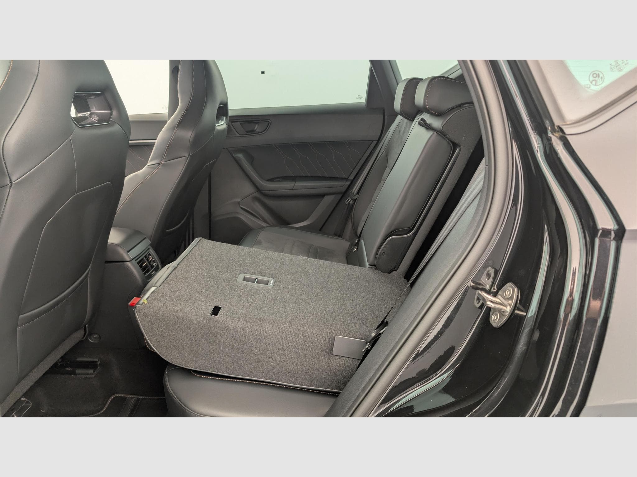 Cupra ATECA 1.5 TSI 150ch DSG7 V (2024) - Photo 12