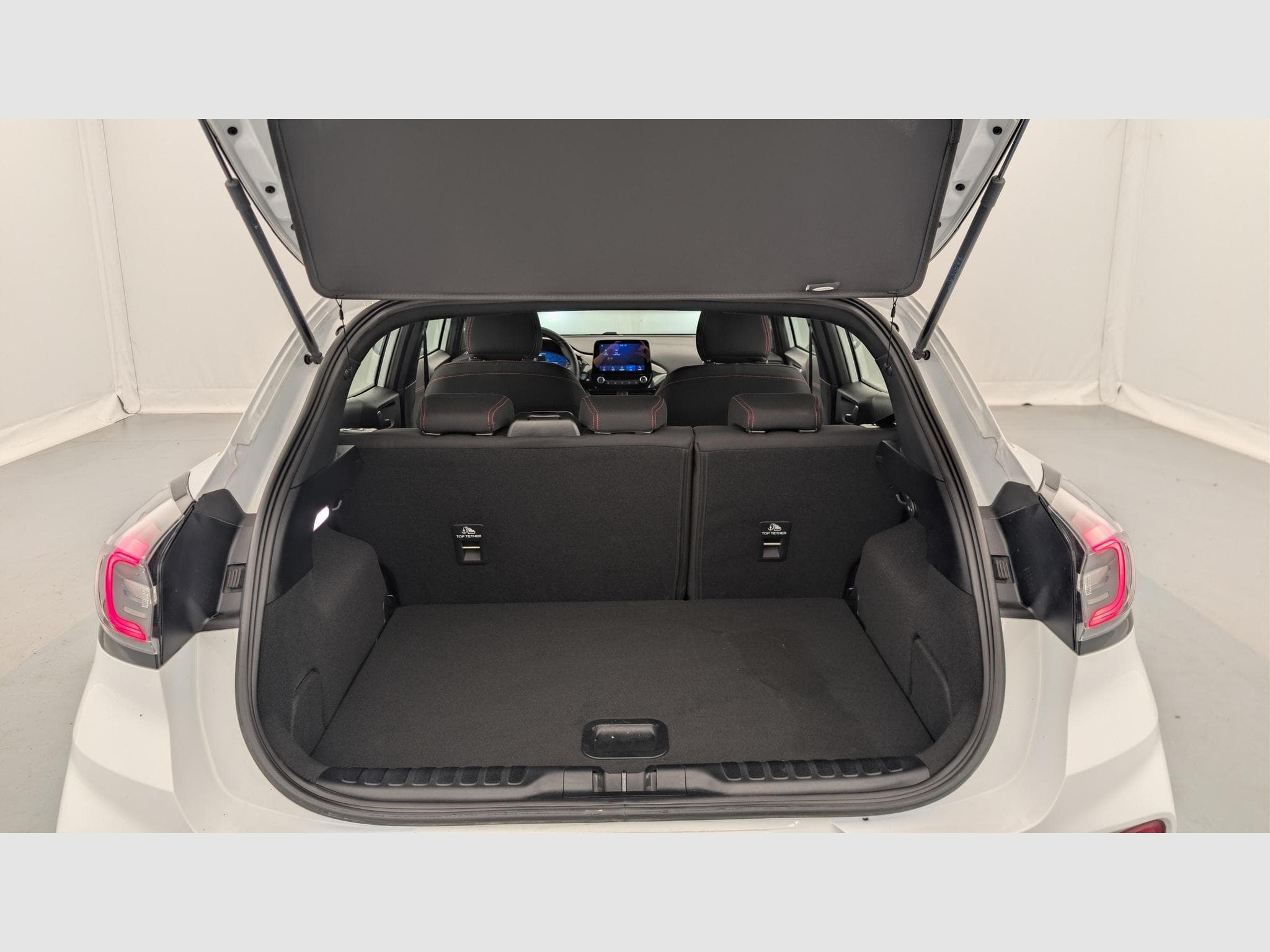 Ford PUMA 1.0 FLEXIFUEL 125 CH MHEV S&S BVM6 ST-LINE (2023) - Foto 11