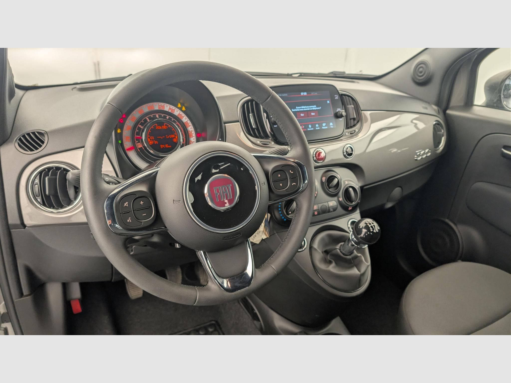 Fiat 500 1.0 70 ch Hybride BSG S/S (2023) - Foto 15