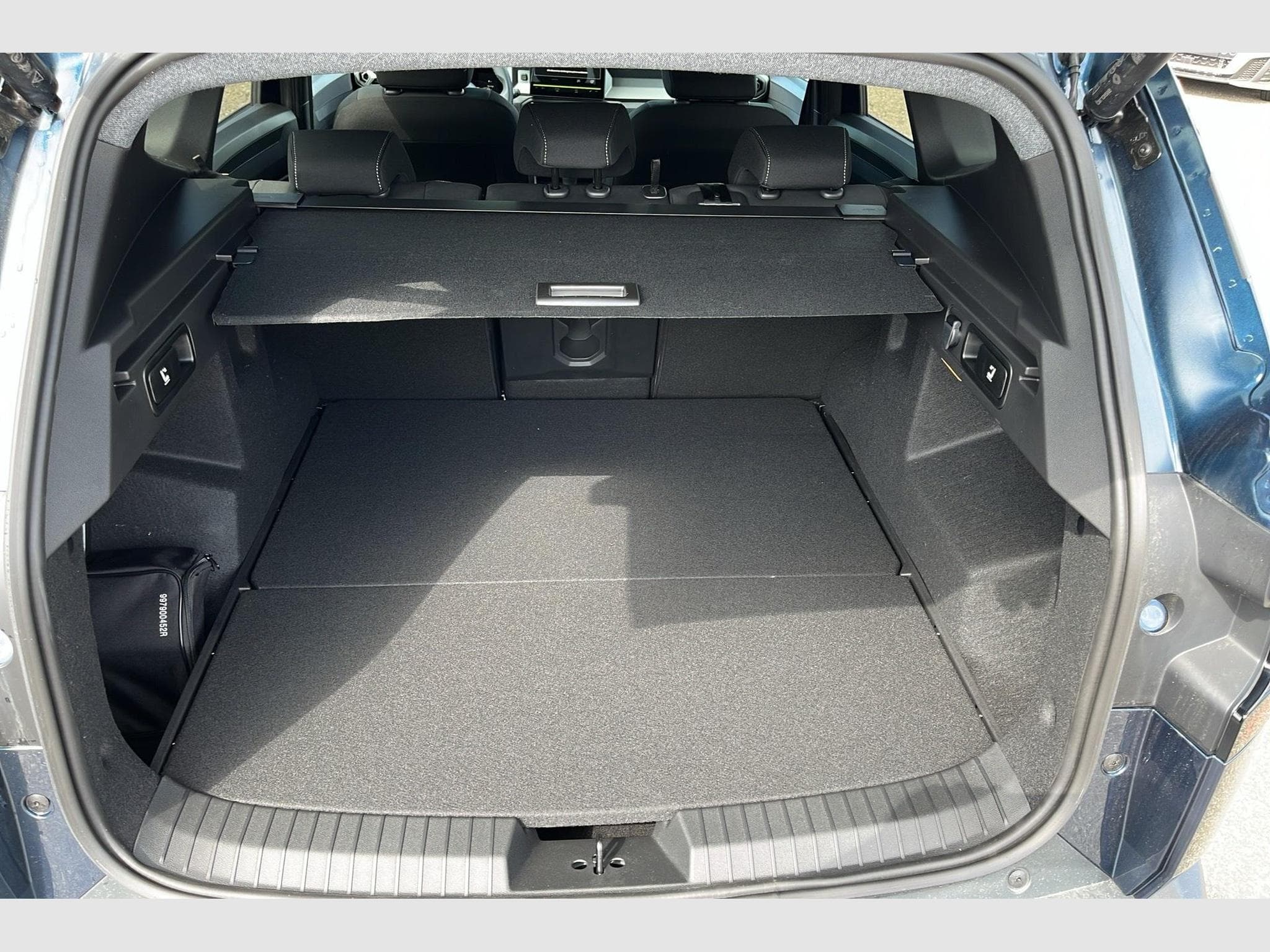 Dacia BIGSTER Mild Hybrid 140 Journey (2026) - Photo 11