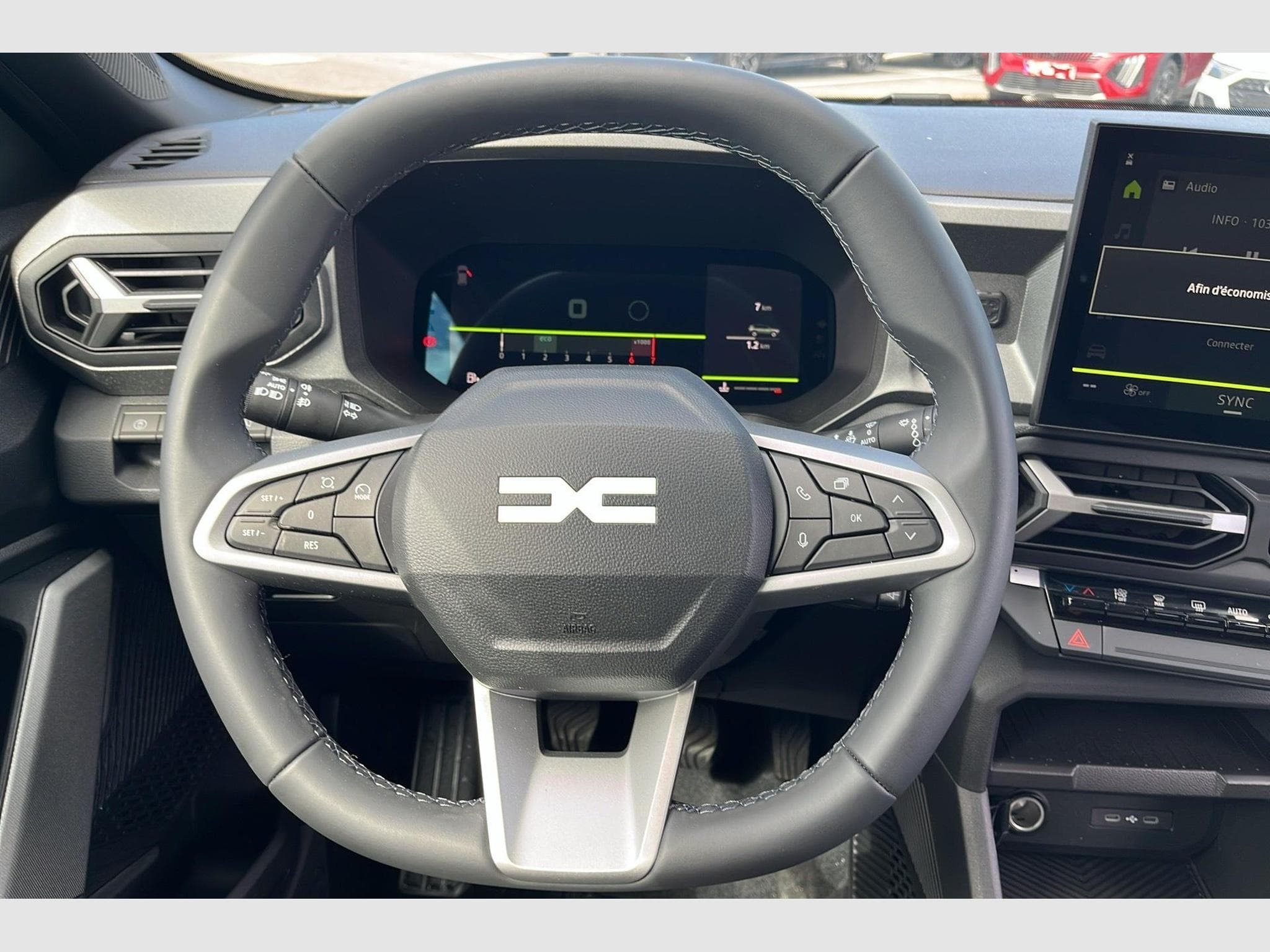 Dacia BIGSTER Mild Hybrid 140 Journey (2026) - Photo 14