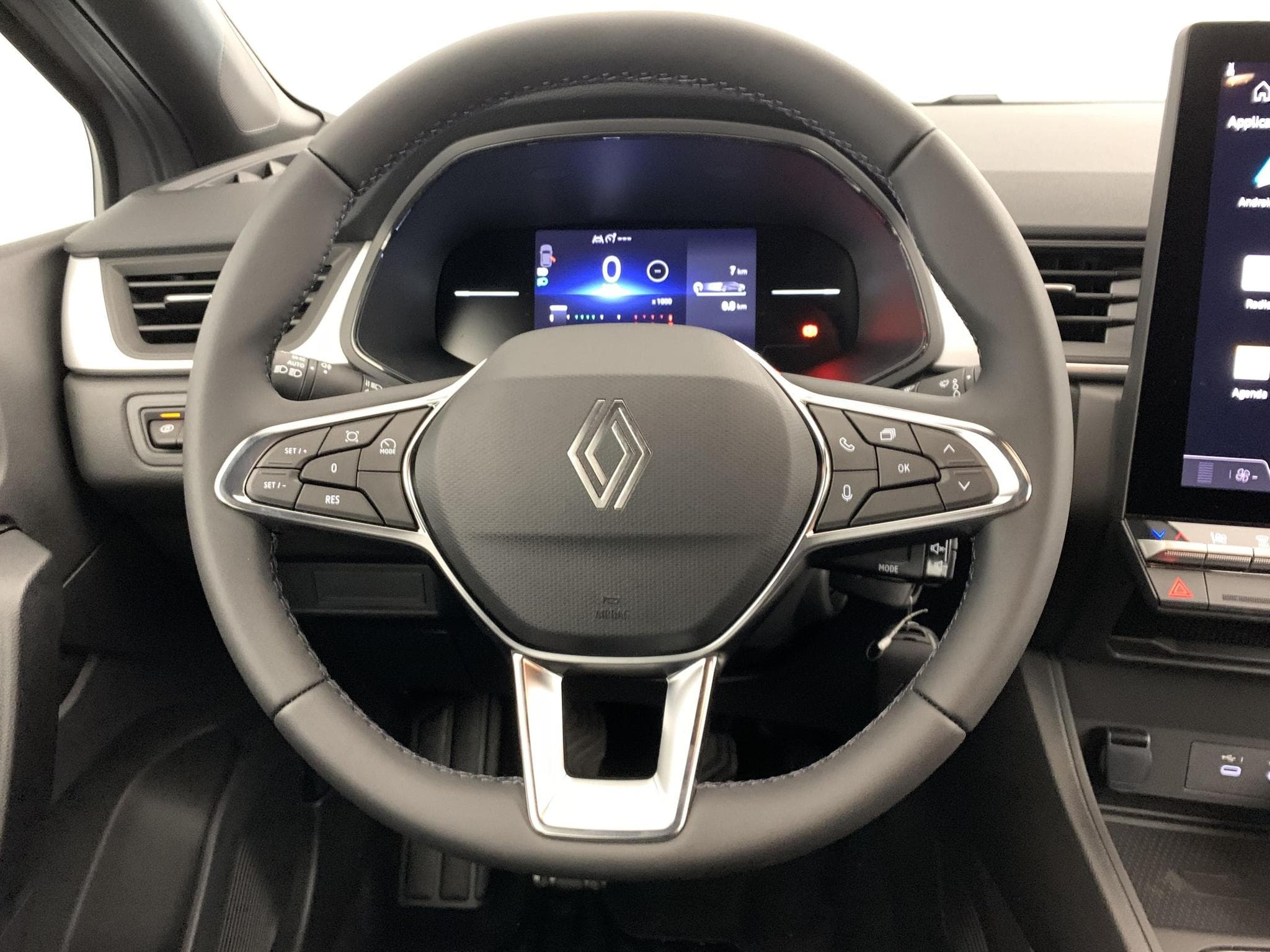Renault CAPTUR TCe 115 ch Evolution (2026) - Foto 14