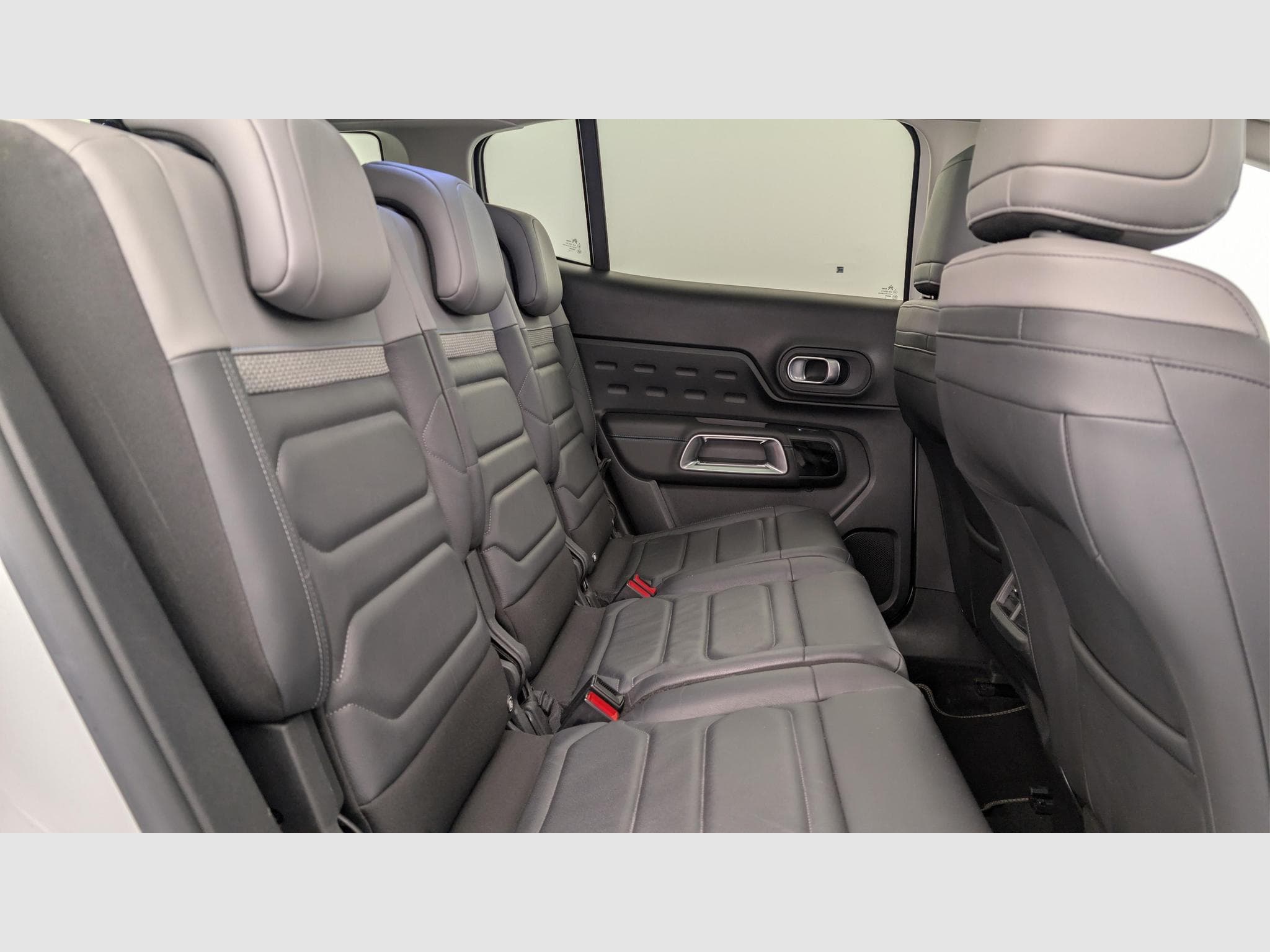 CitroëN C5 Aircross BlueHDi 130 S&S EAT8 Shine Pack (2023) - Foto 10