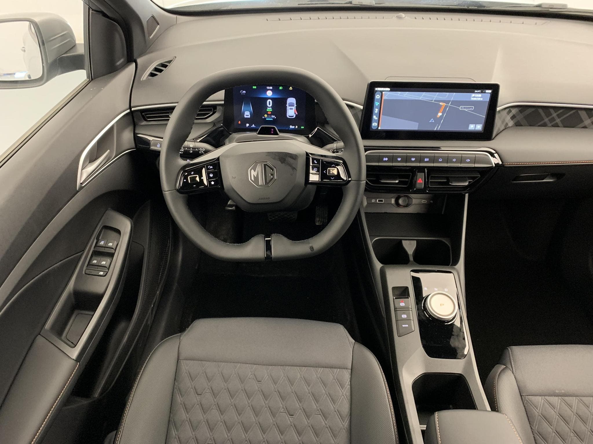 Mg MG3 1.5 L Hybrid+ 195 ch Luxury (2025) - Foto 13