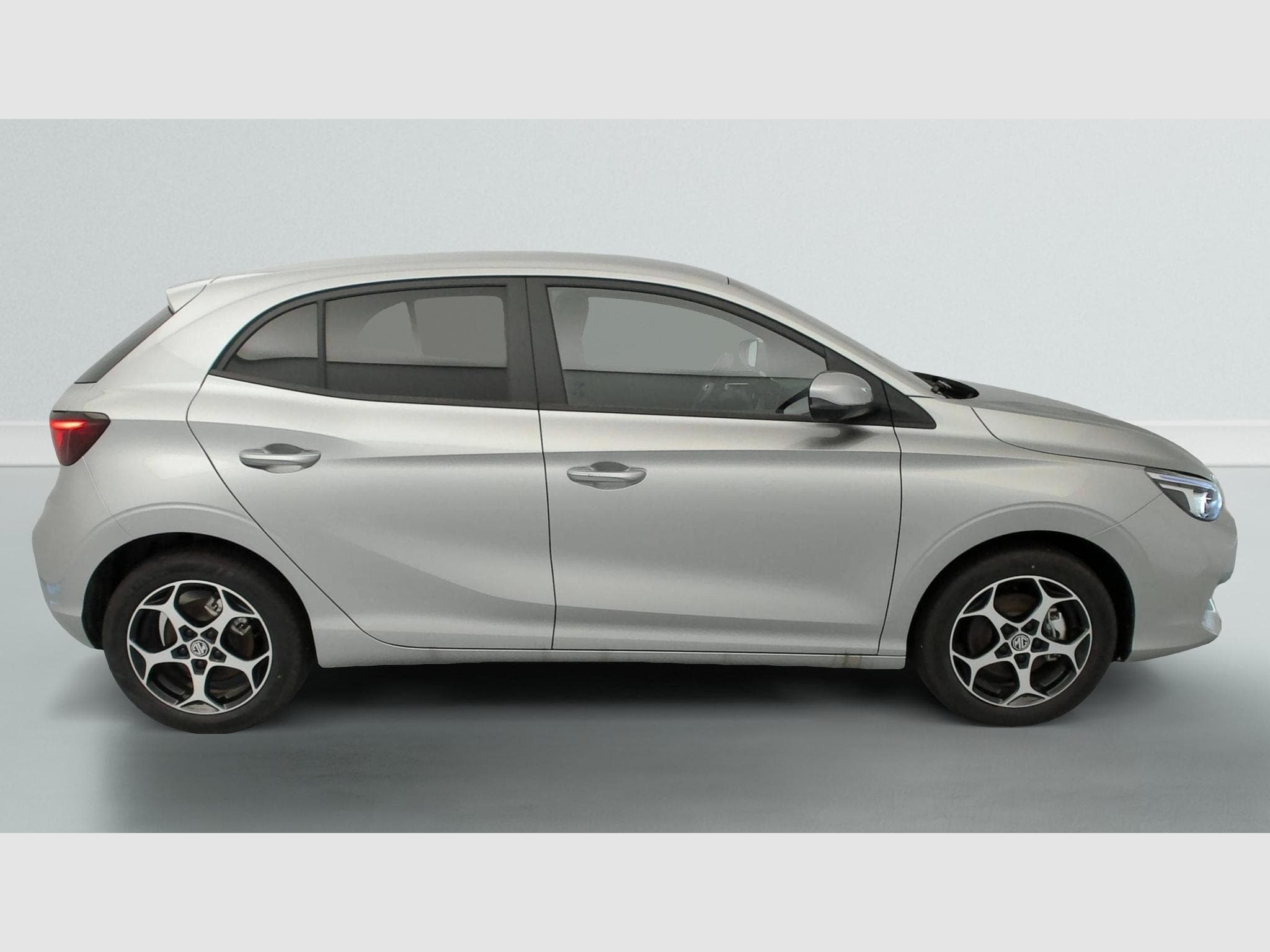 Mg MG3 1.5 L Hybrid+ 195 ch Luxury (2025) - Foto 8