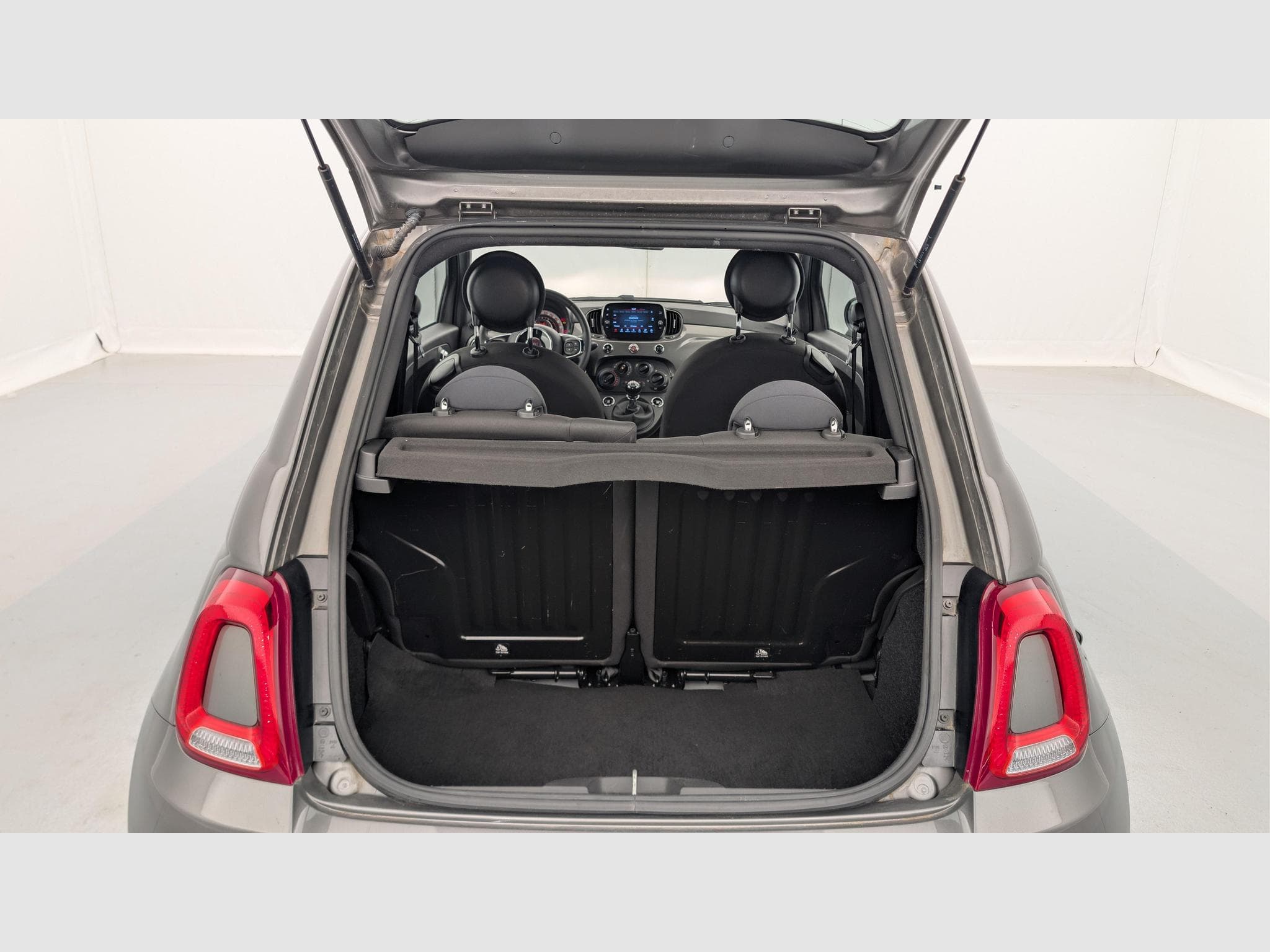 Fiat 500 1.0 70 ch Hybride BSG S/S (2023) - Foto 11
