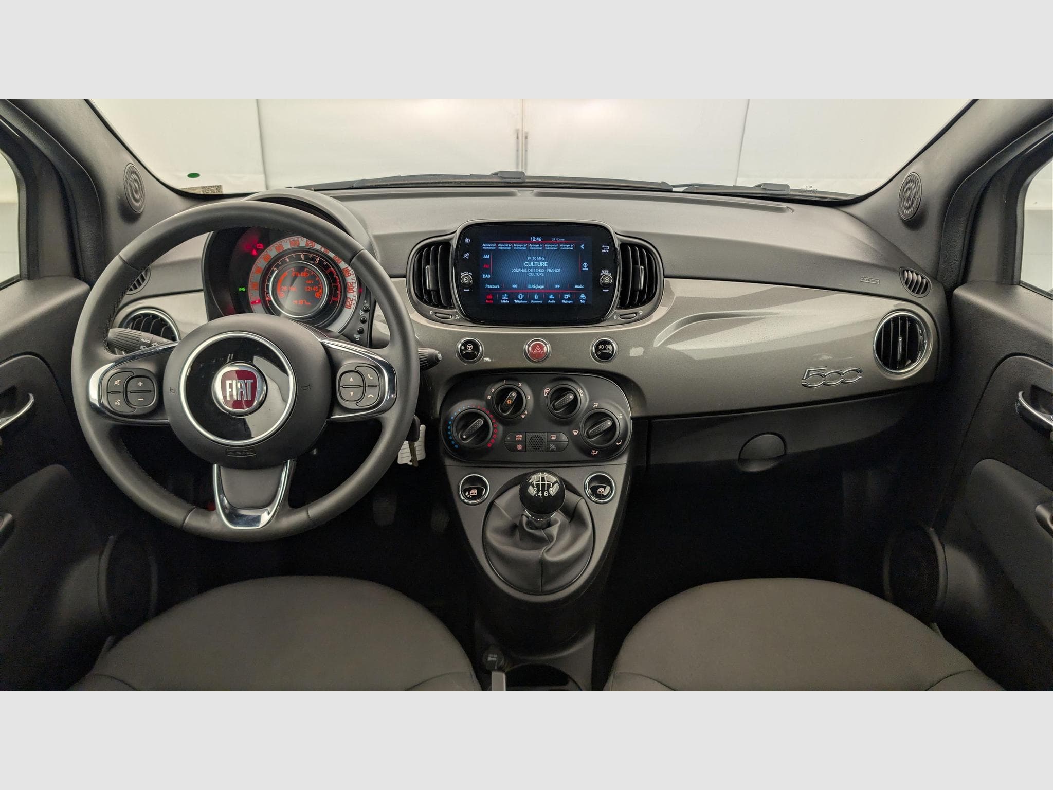 Fiat 500 1.0 70 ch Hybride BSG S/S (2023) - Foto 13