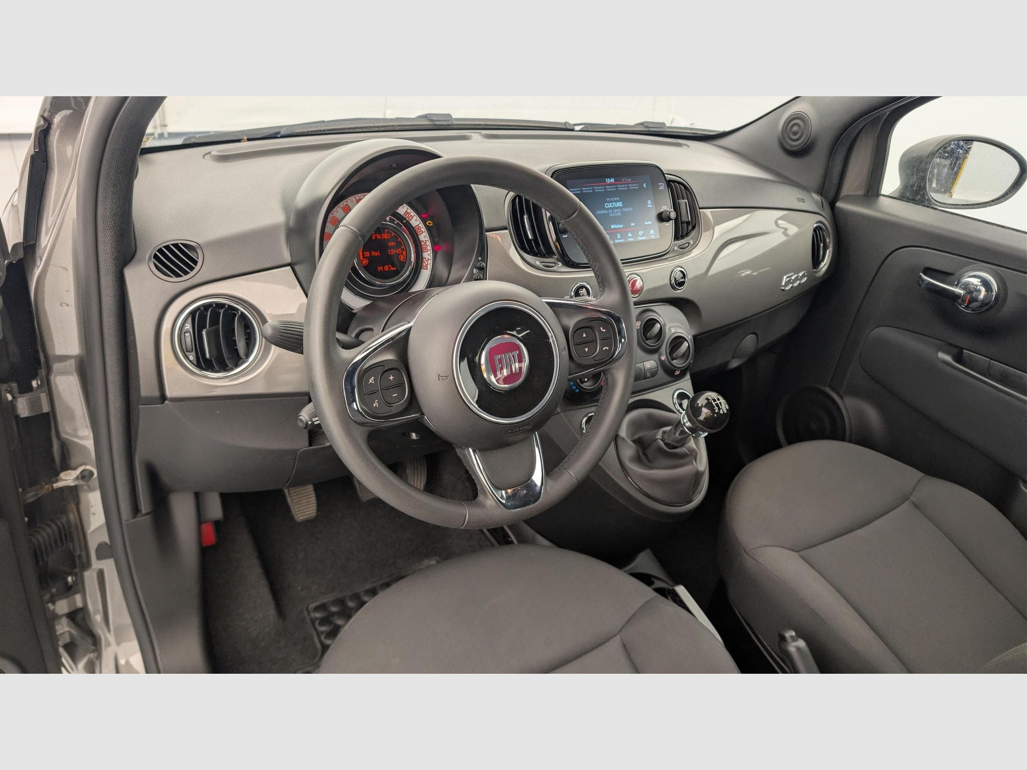 Fiat 500 1.0 70 ch Hybride BSG S/S (2023) - Foto 15