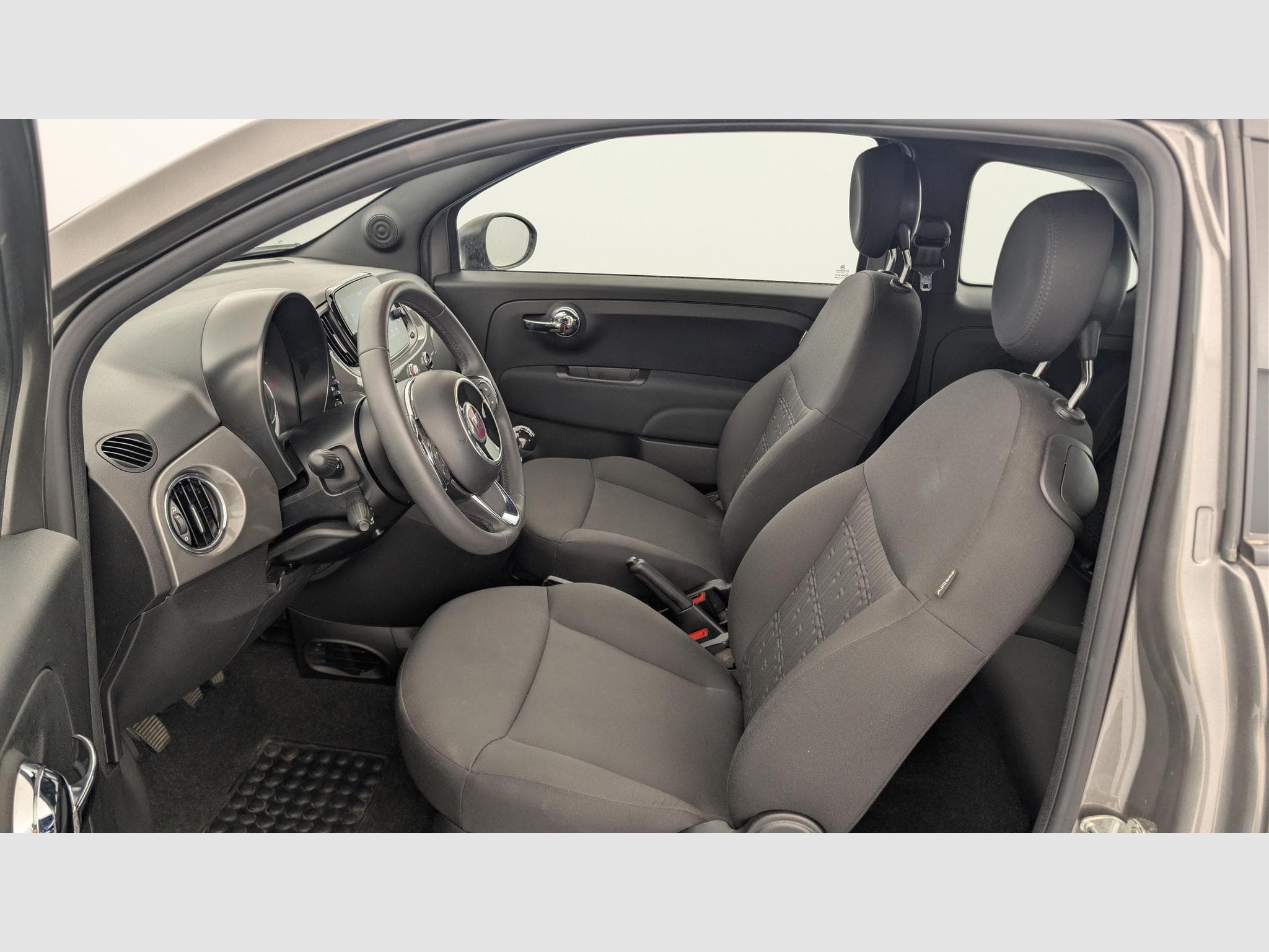 Fiat 500 1.0 70 ch Hybride BSG S/S (2023) - Foto 16