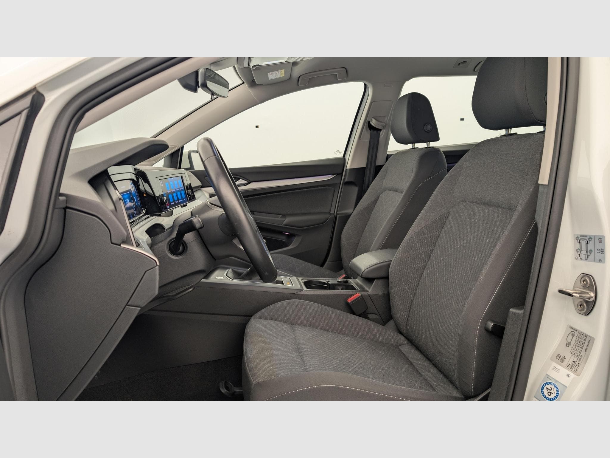 VW GOLF 8 SW 1.0 TSI OPF 110 BVM6 LIFE (2022) - Foto 16