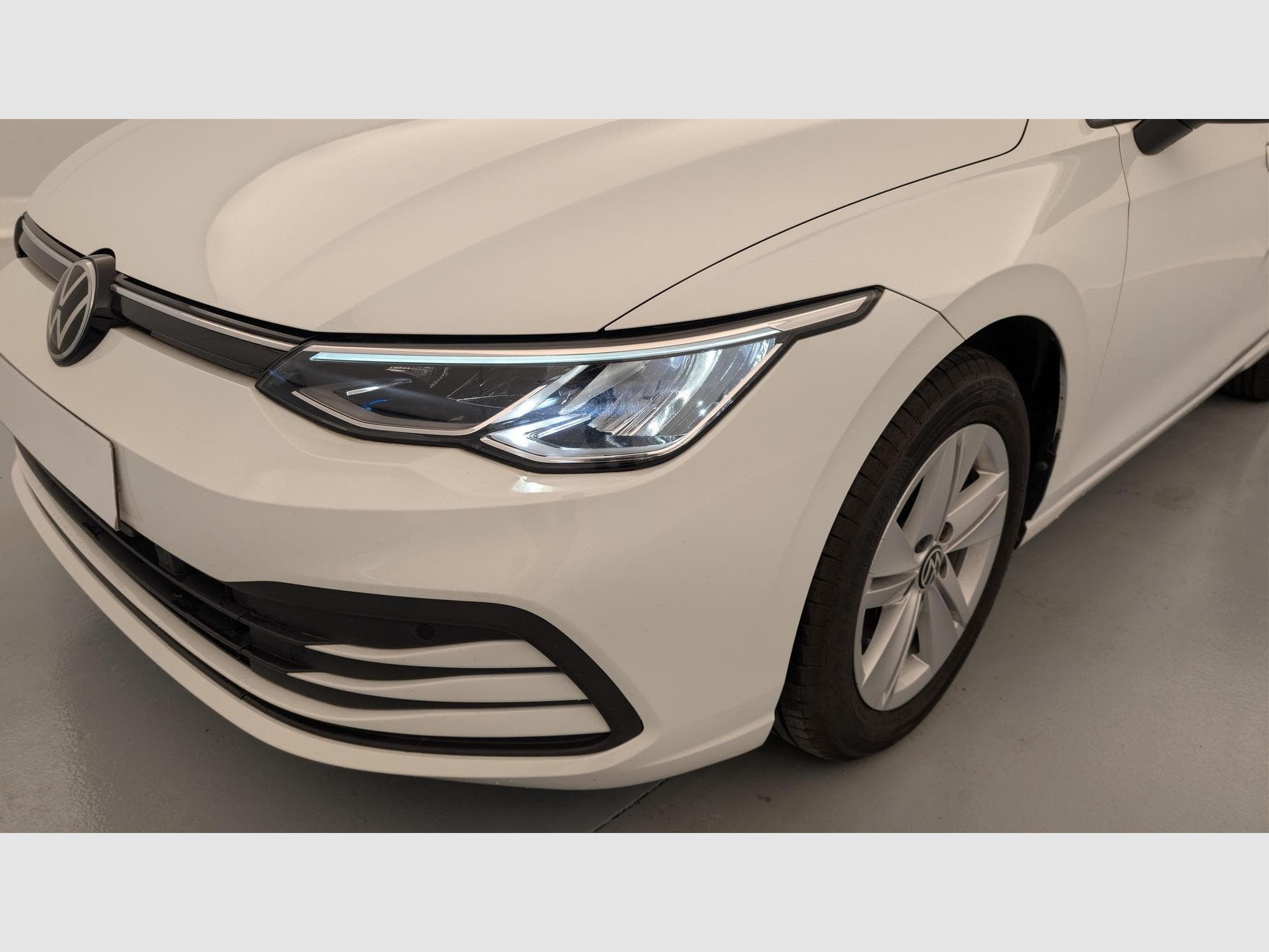 VW GOLF 8 SW 1.0 TSI OPF 110 BVM6 LIFE (2022) - Foto 20