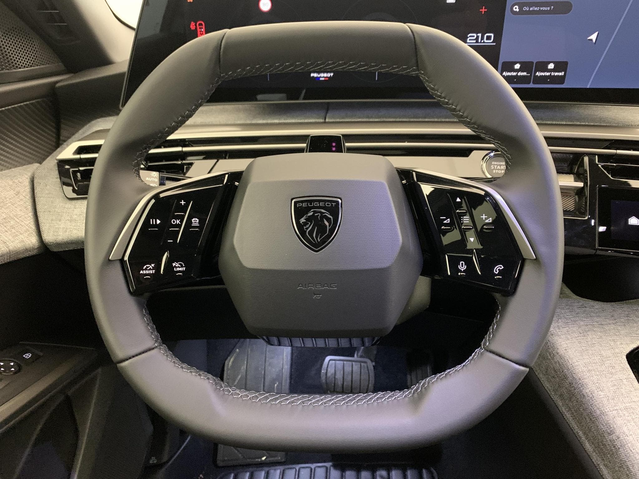 Peugeot 5008 HYBRID 145 CH E-DCS6 ALLURE (2026) - Foto 14