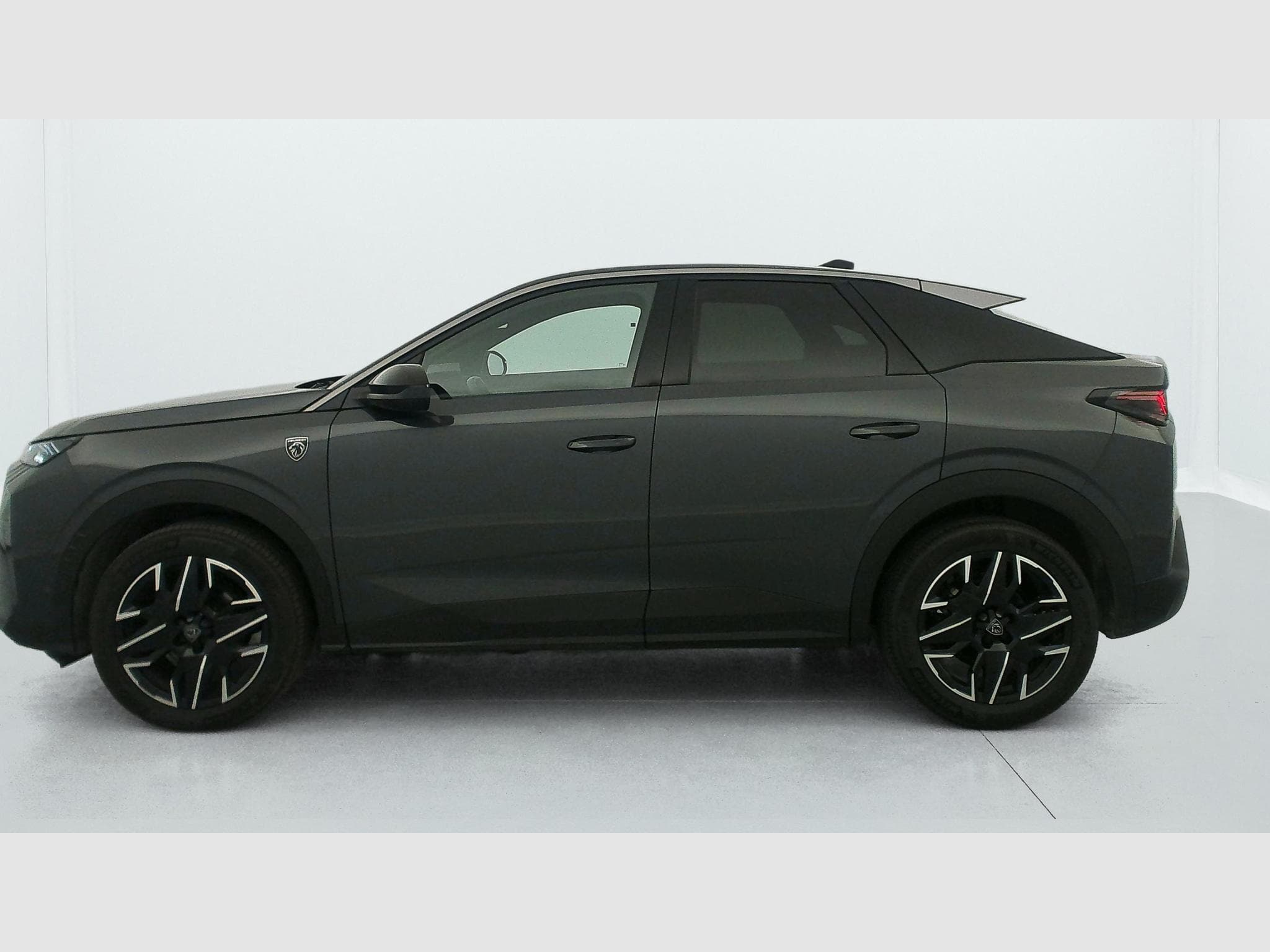 Peugeot 3008 Hybrid 145 e-DCS6 GT (2025) - Foto 4
