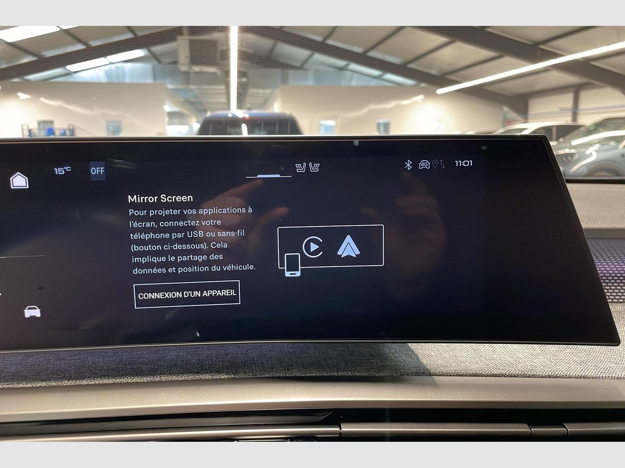 Peugeot 3008 Hybrid 145 e-DCS6 GT (2025) - Photo 11