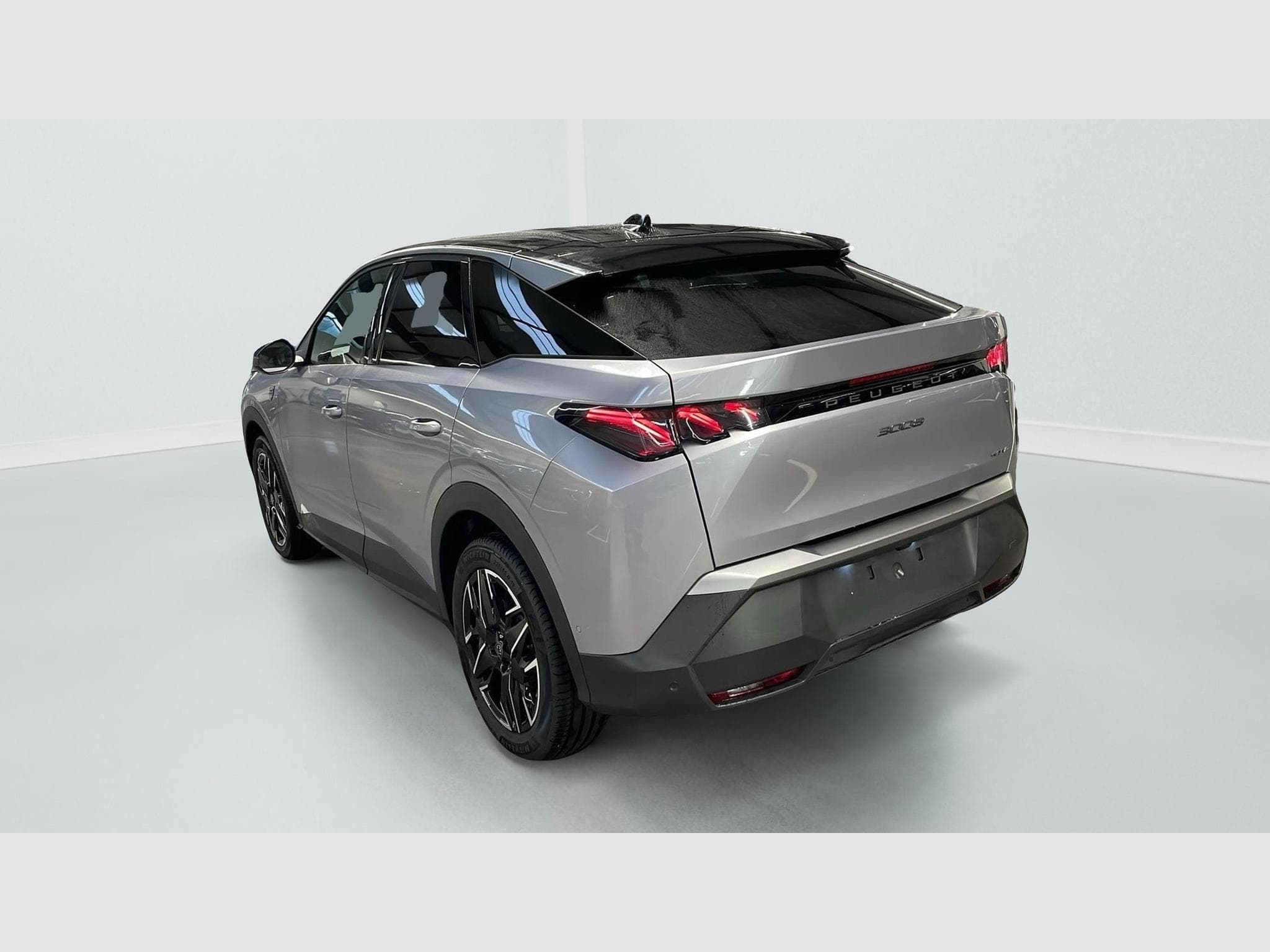 Peugeot 3008 Hybrid 145 e-DCS6 GT (2025) - Photo 5