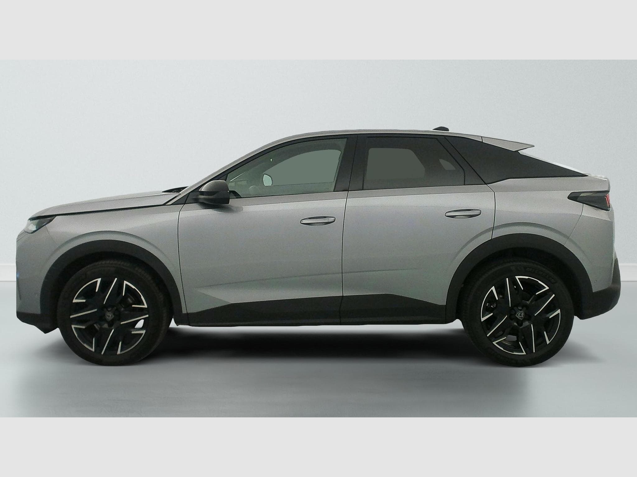 Peugeot 3008 Hybrid 145 e-DCS6 Allure (2025) - Photo 4