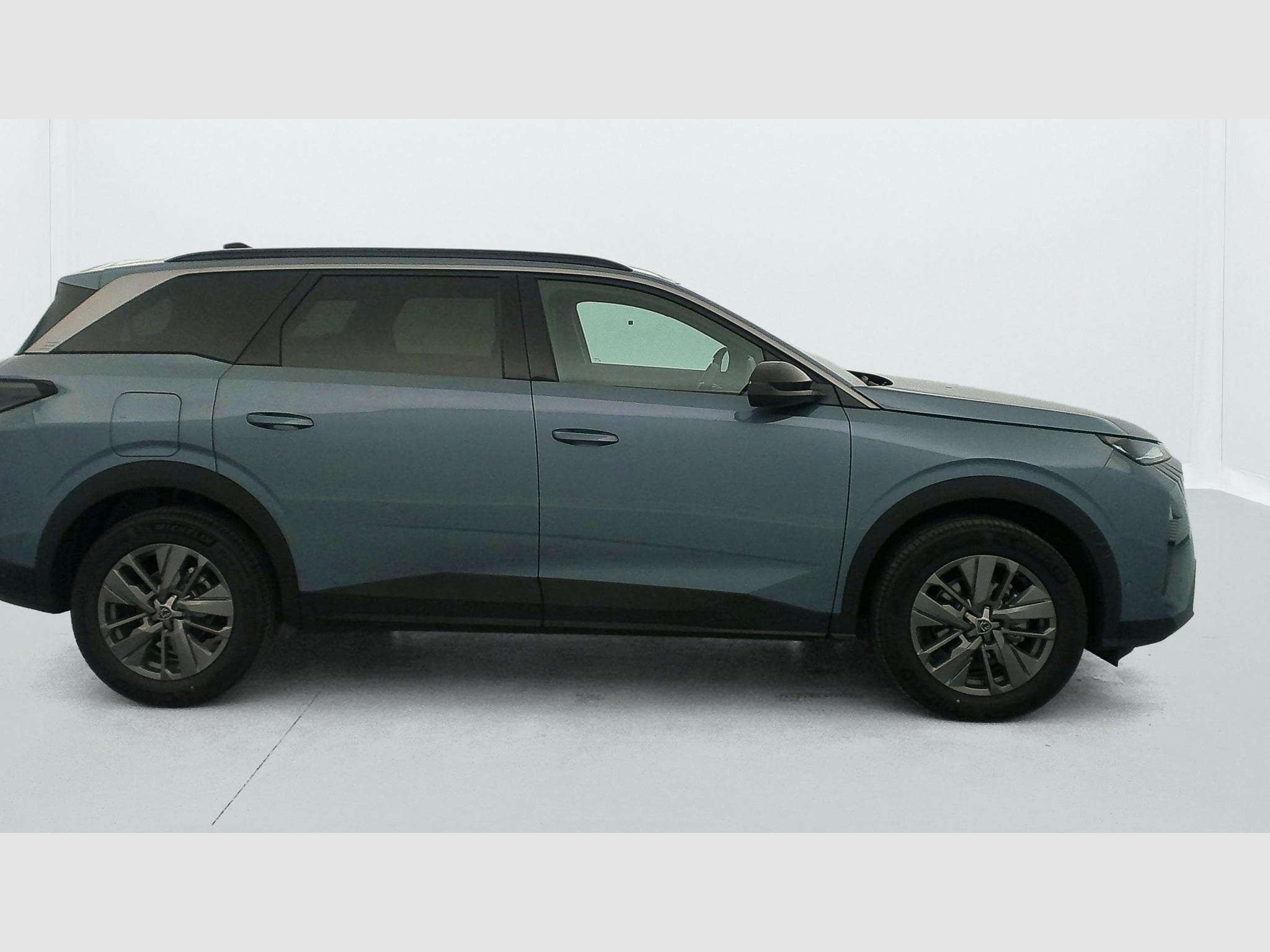 Peugeot 5008 HYBRID 145 CH E-DCS6 ALLURE (2025) - Foto 8