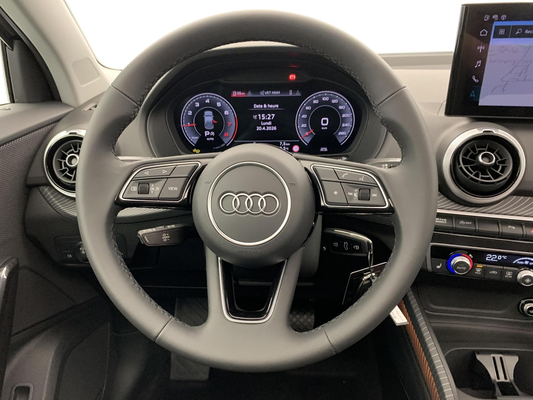 Audi Q2 35 TFSI 150 S tronic 7 Design (2026) - Photo 13