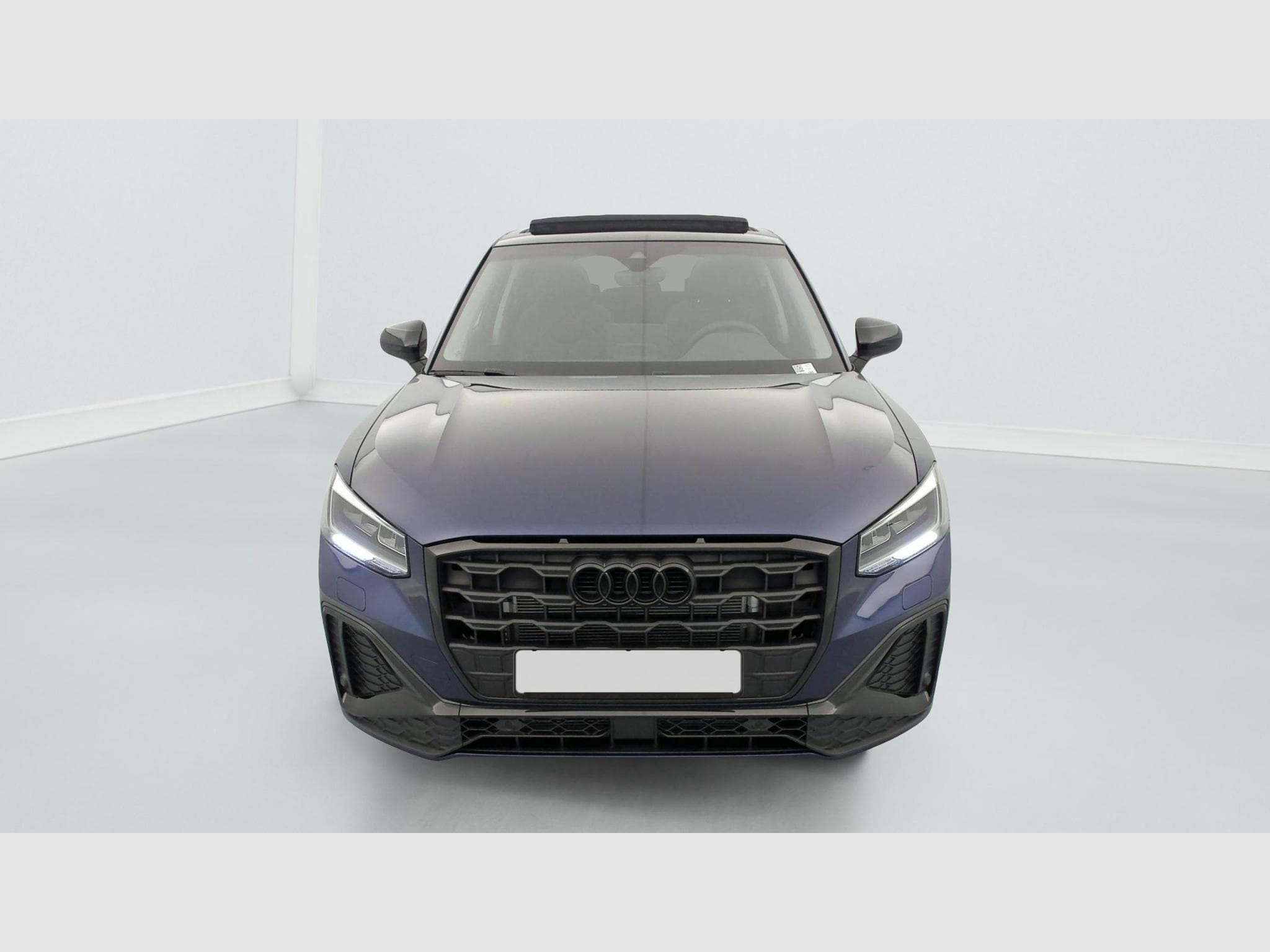 Audi Q2 35 TFSI 150 S tronic 7 Design (2026) - Photo 2