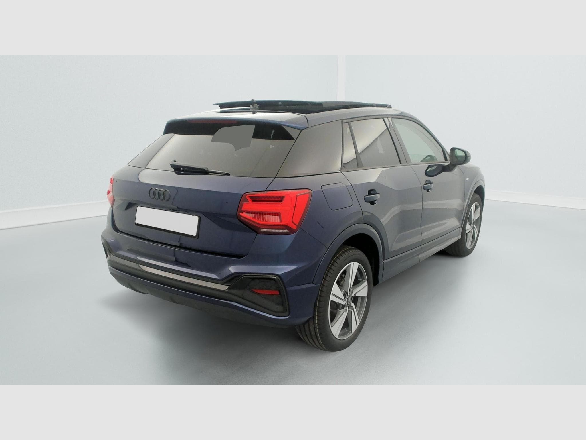 Audi Q2 35 TFSI 150 S tronic 7 Design (2026) - Photo 7