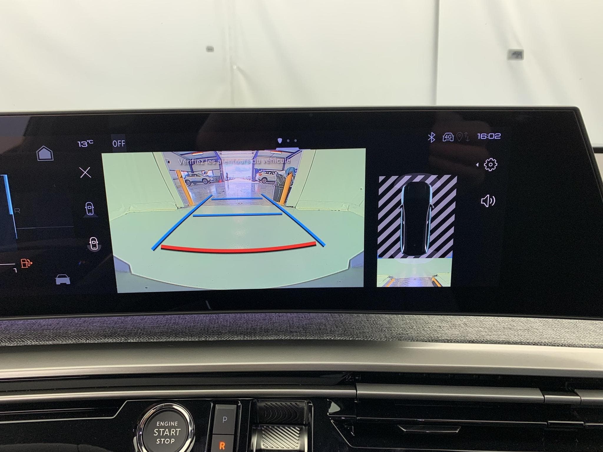 Peugeot 5008 Hybrid 145 e-DCS6 GT (2025) - Photo 19