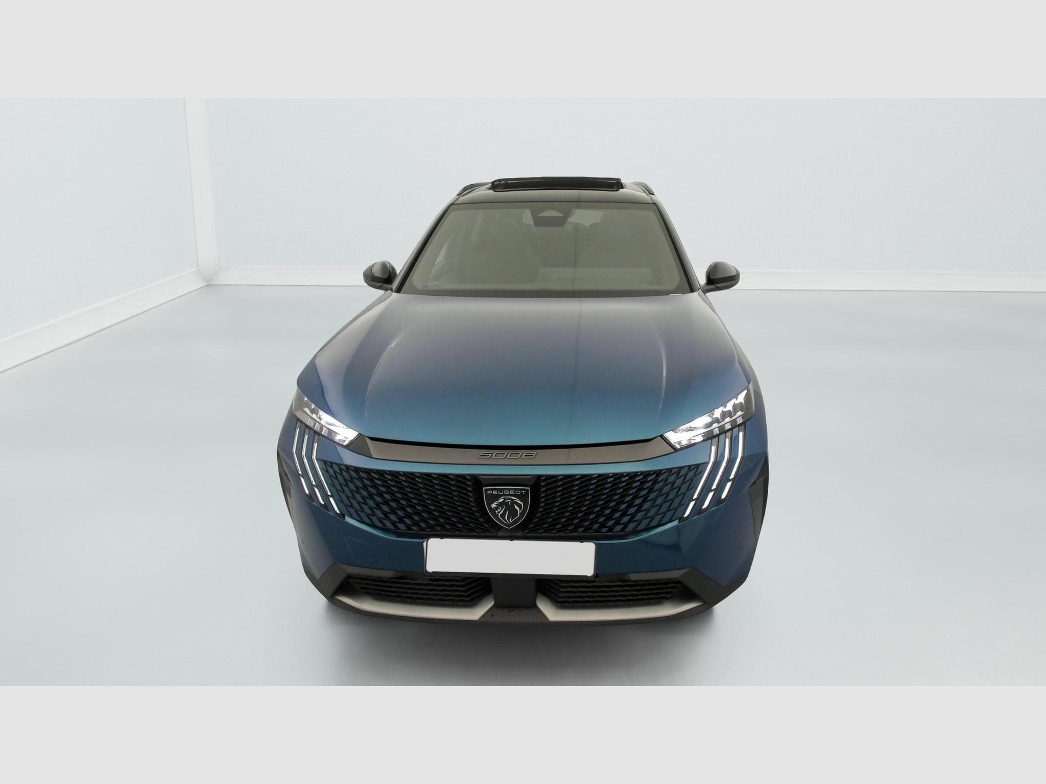 Peugeot 5008 Hybrid 145 e-DCS6 GT (2025) - Photo 2