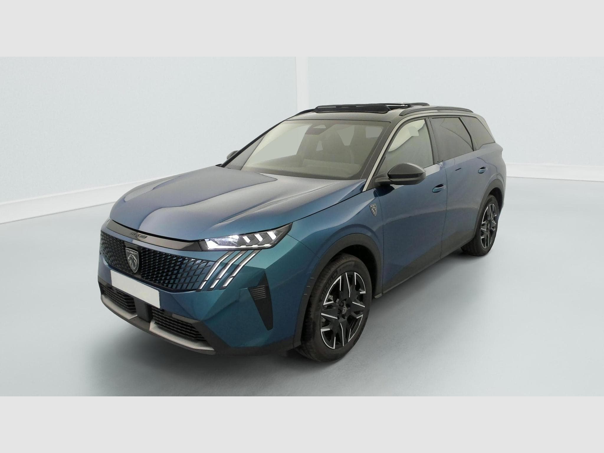 Peugeot 5008 Hybrid 145 e-DCS6 GT (2025) - Photo 3