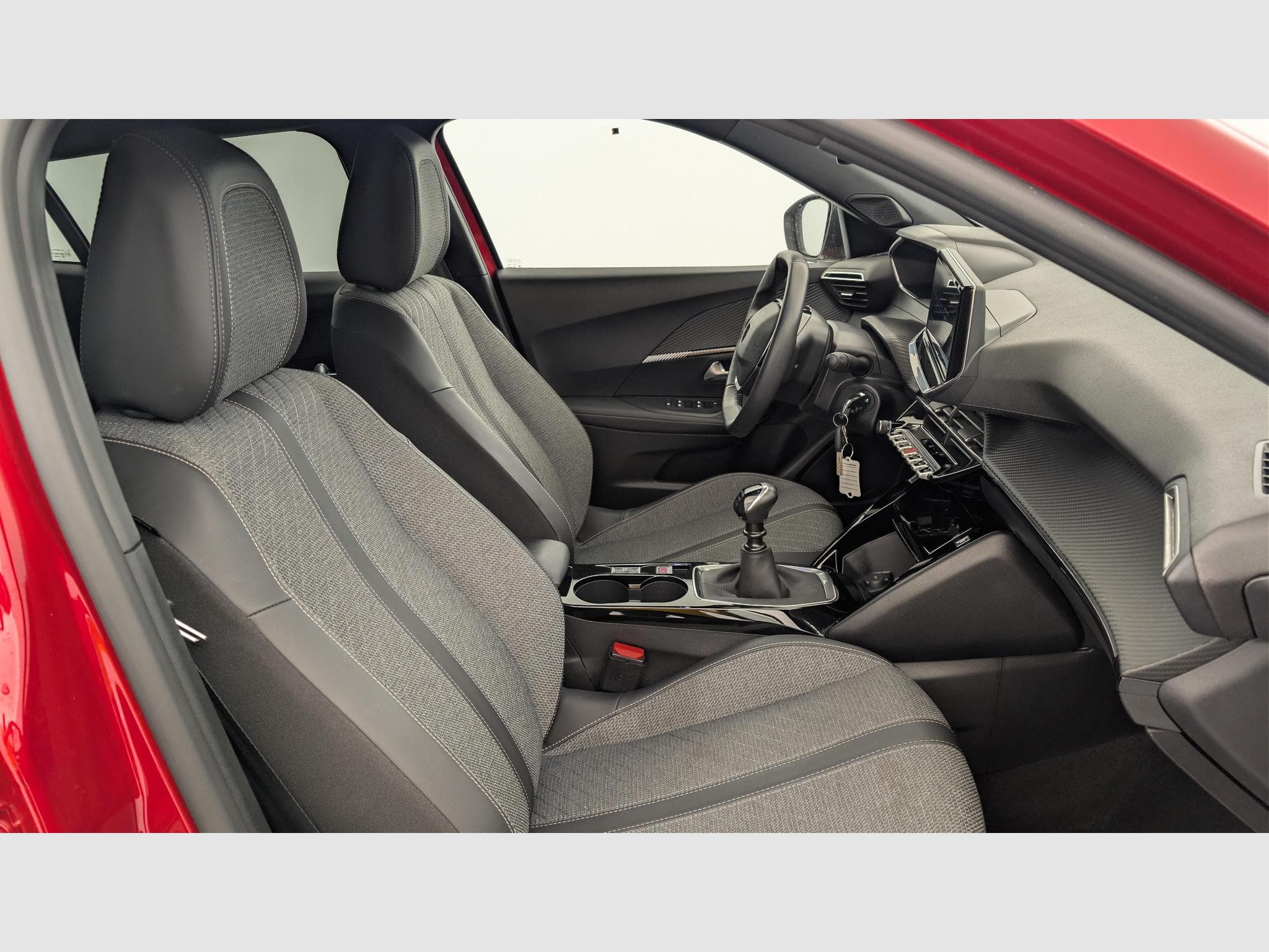 Peugeot 2008 PureTech 100 S&S BVM6 Allure (2024) - Photo 9
