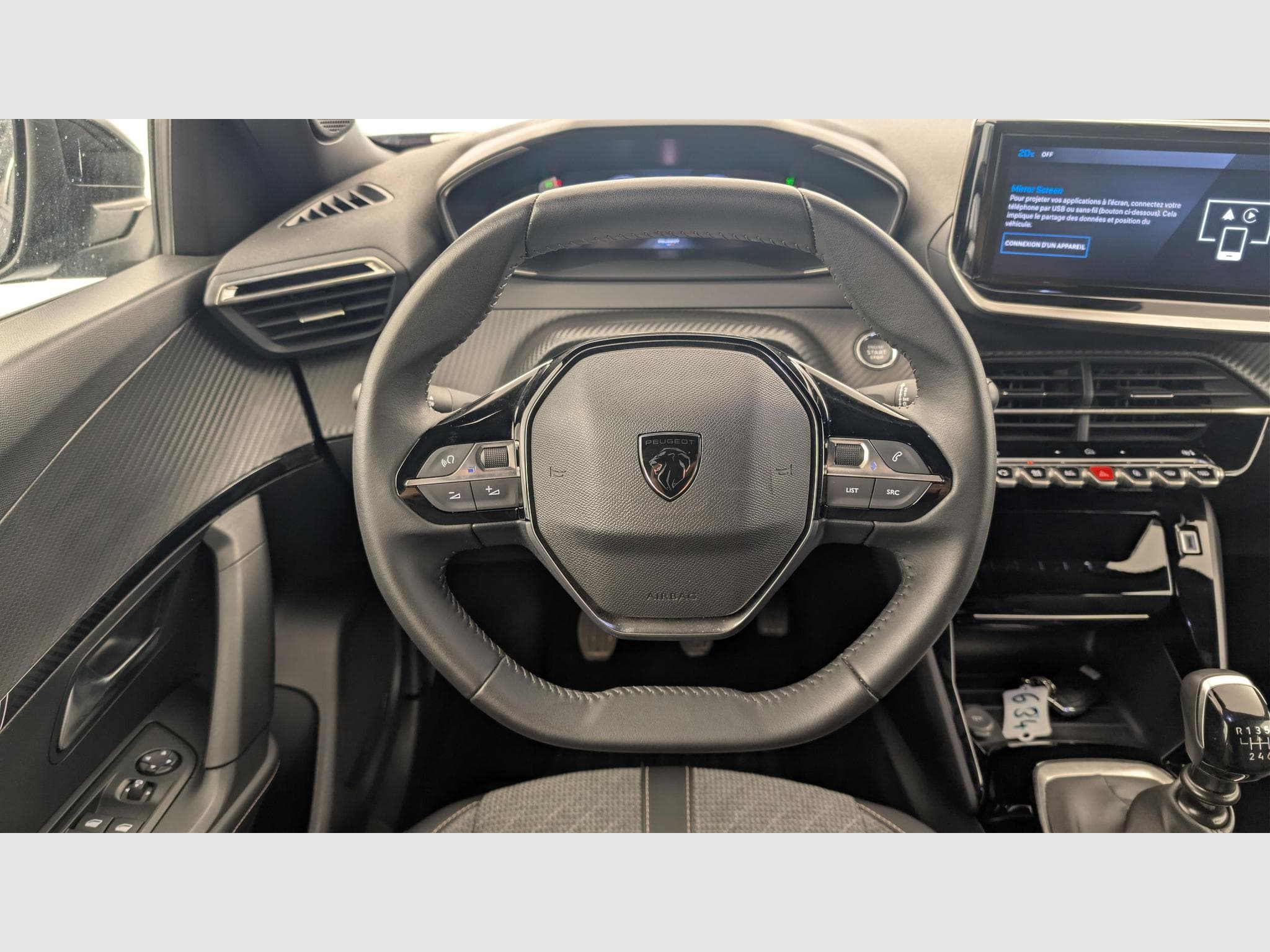 Peugeot 2008 100 S&S BVM6 Allure (2025) - Photo 14