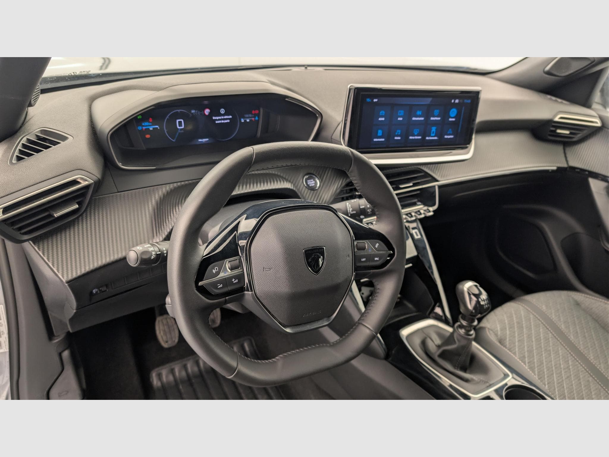 Peugeot 2008 100 S&S BVM6 Allure (2025) - Photo 15