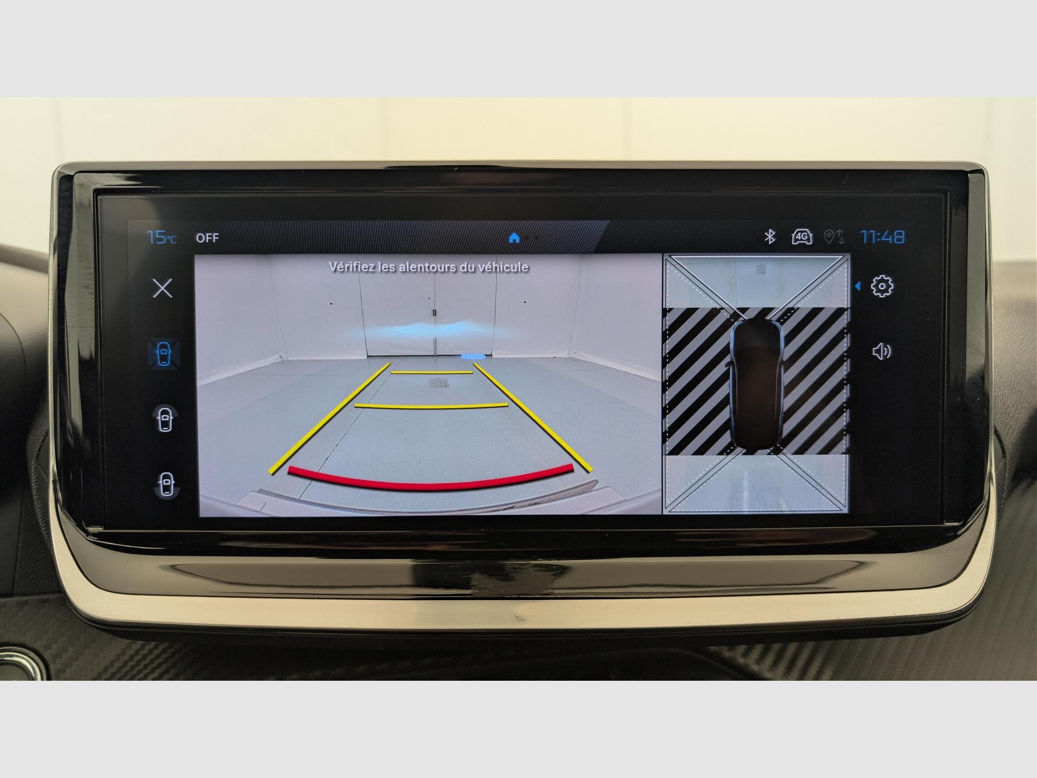 Peugeot 2008 100 S&S BVM6 Allure (2025) - Photo 18