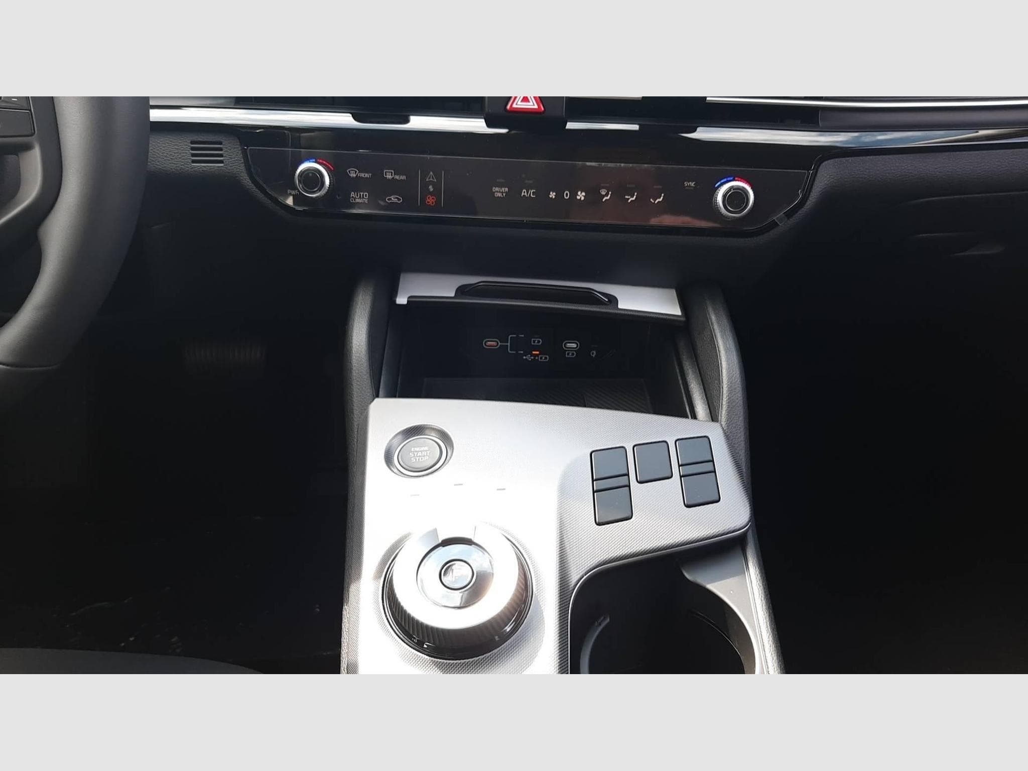 Kia SPORTAGE NOUVEAU HYBRIDE 239 CH BVA6 ACTIVE (2025) - Foto 17