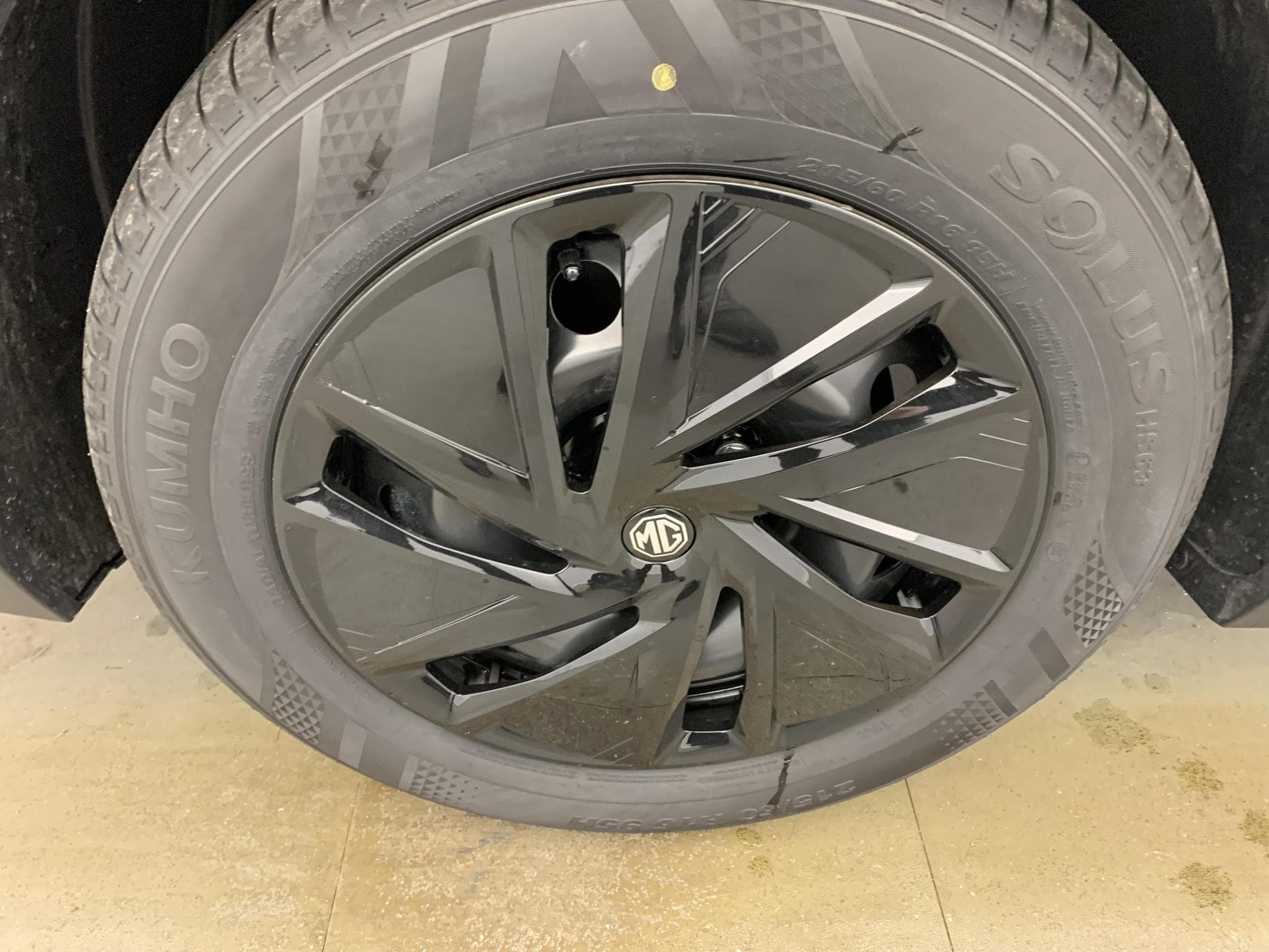 Mg ZS 1.5 L Hybrid+ 197 ch Standard (2025) - Foto 11