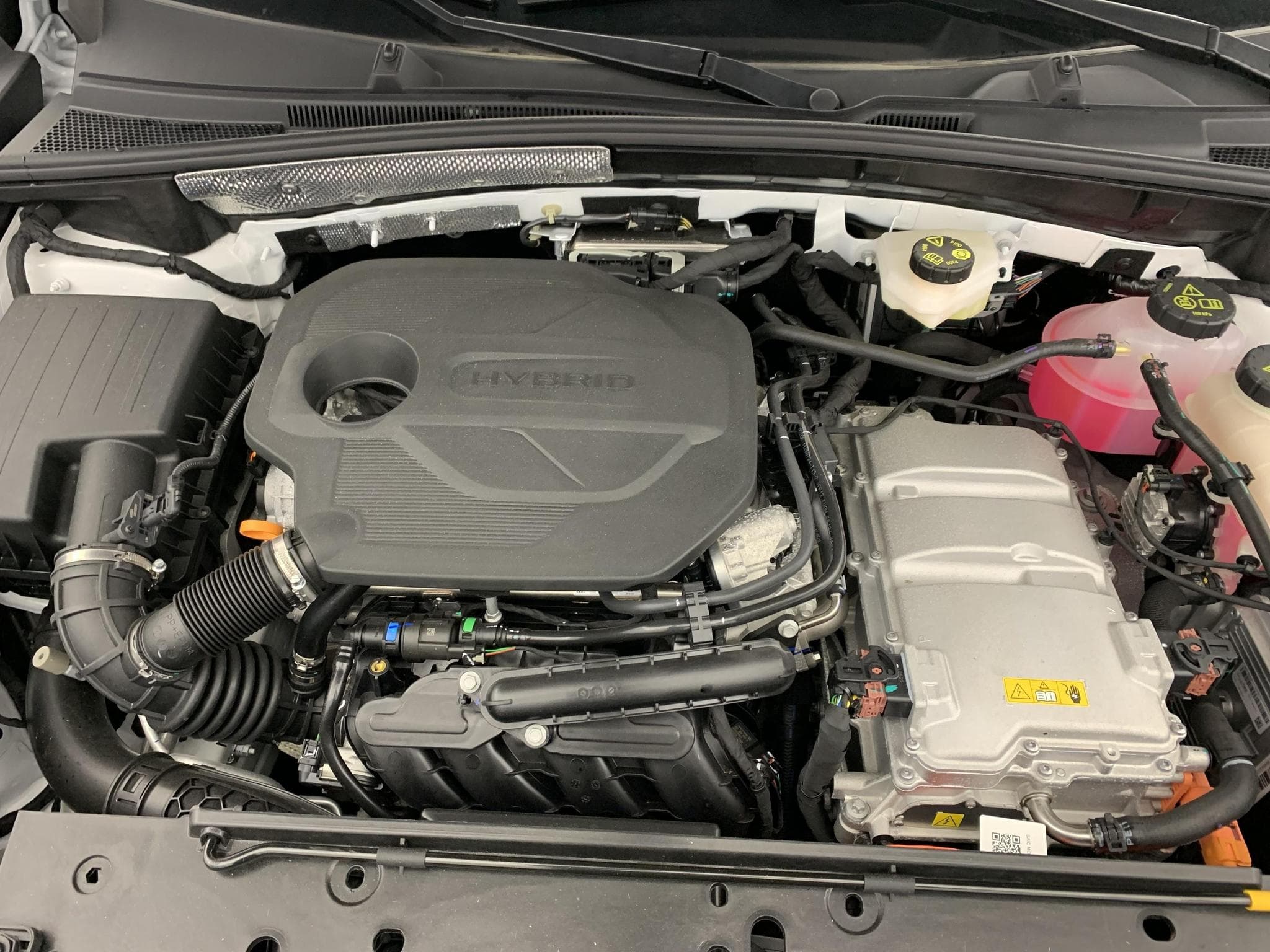 Mg ZS 1.5 L Hybrid+ 197 ch Standard (2025) - Foto 12