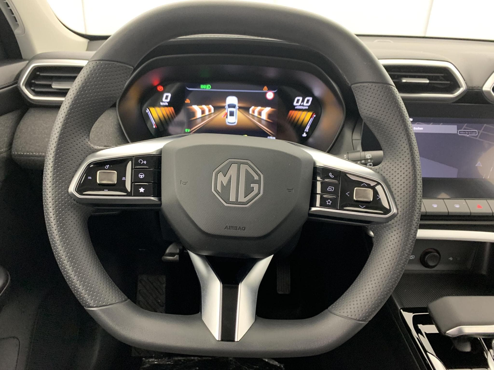 Mg ZS 1.5 L Hybrid+ 197 ch Standard (2025) - Foto 18
