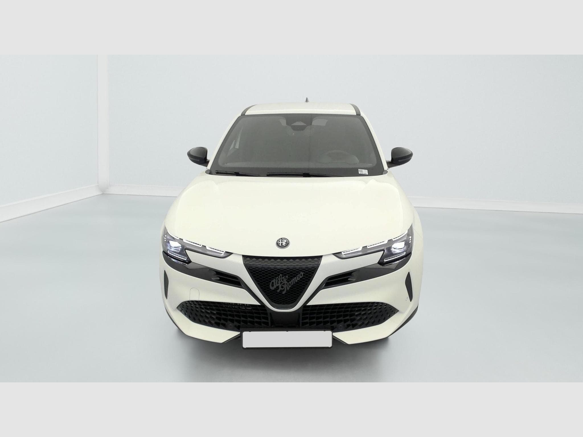 Alfa-Romeo Junior 1.2 Ibrida 145 ch e-DCT6 Ti (2026) - Foto 2