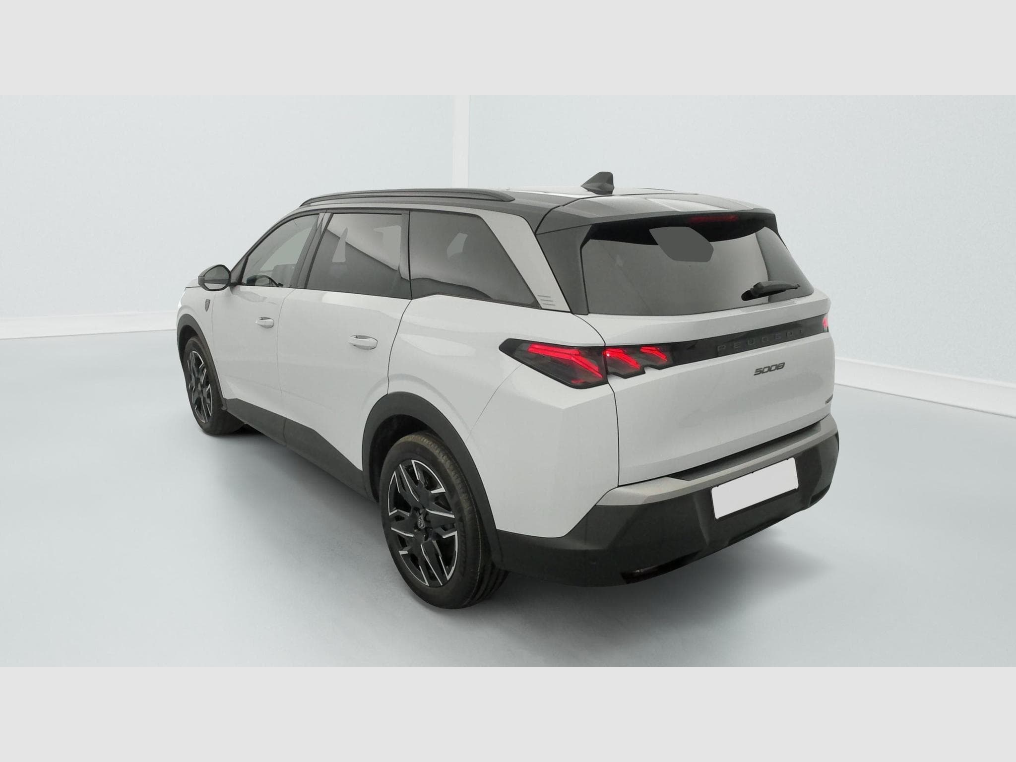 Peugeot 5008 Hybrid 145 e-DCS6 GT (2025) - Foto 5