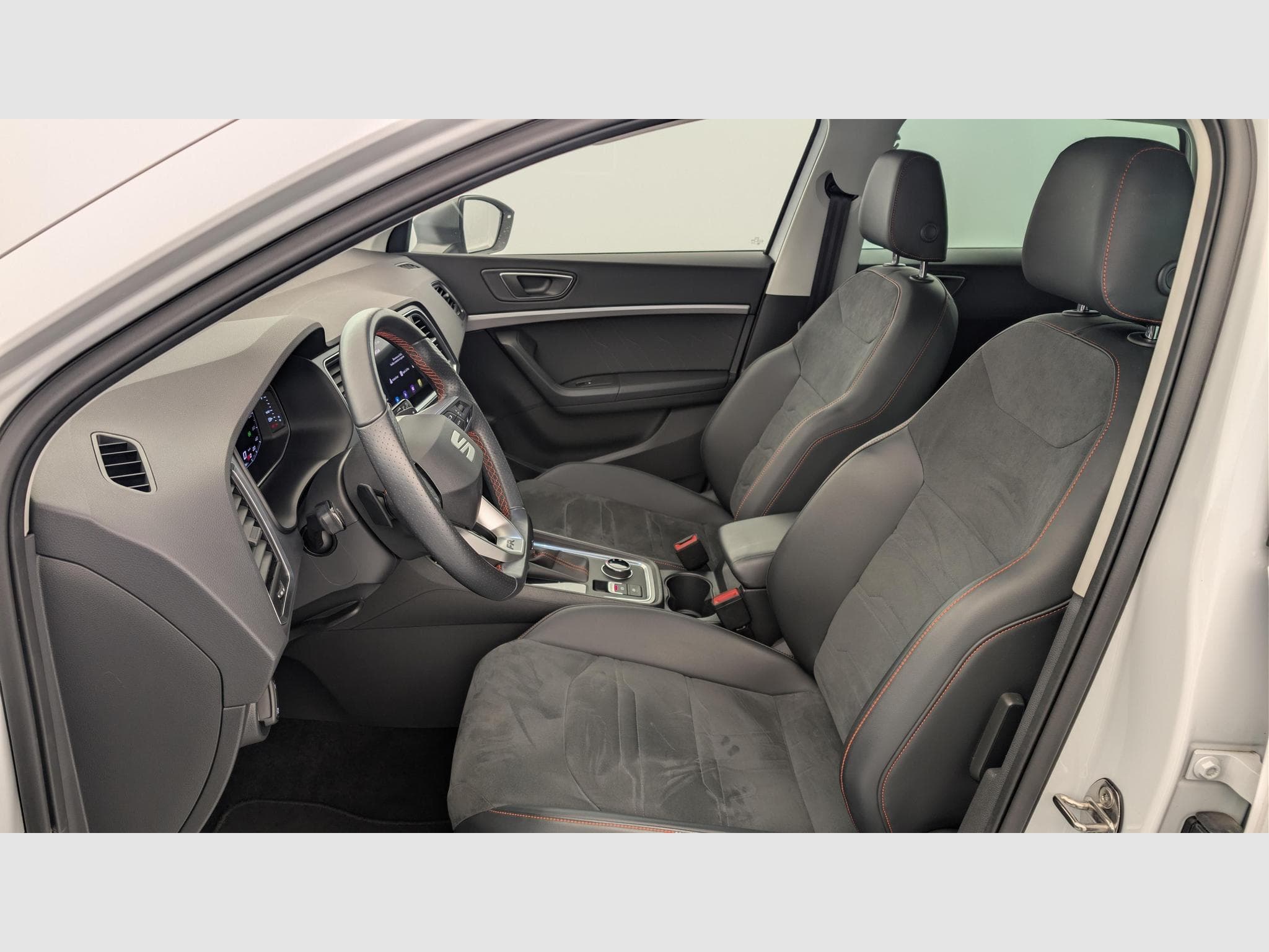 Seat Ateca 1.5 TSI 150 ch Start/Stop DSG7 FR (2022) - Foto 12