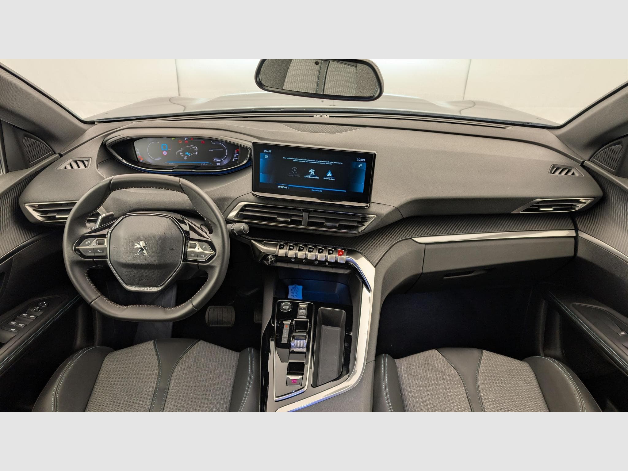 Peugeot 5008 Hybrid 136 e-DCS6 Allure Pack (2024) - Foto 13