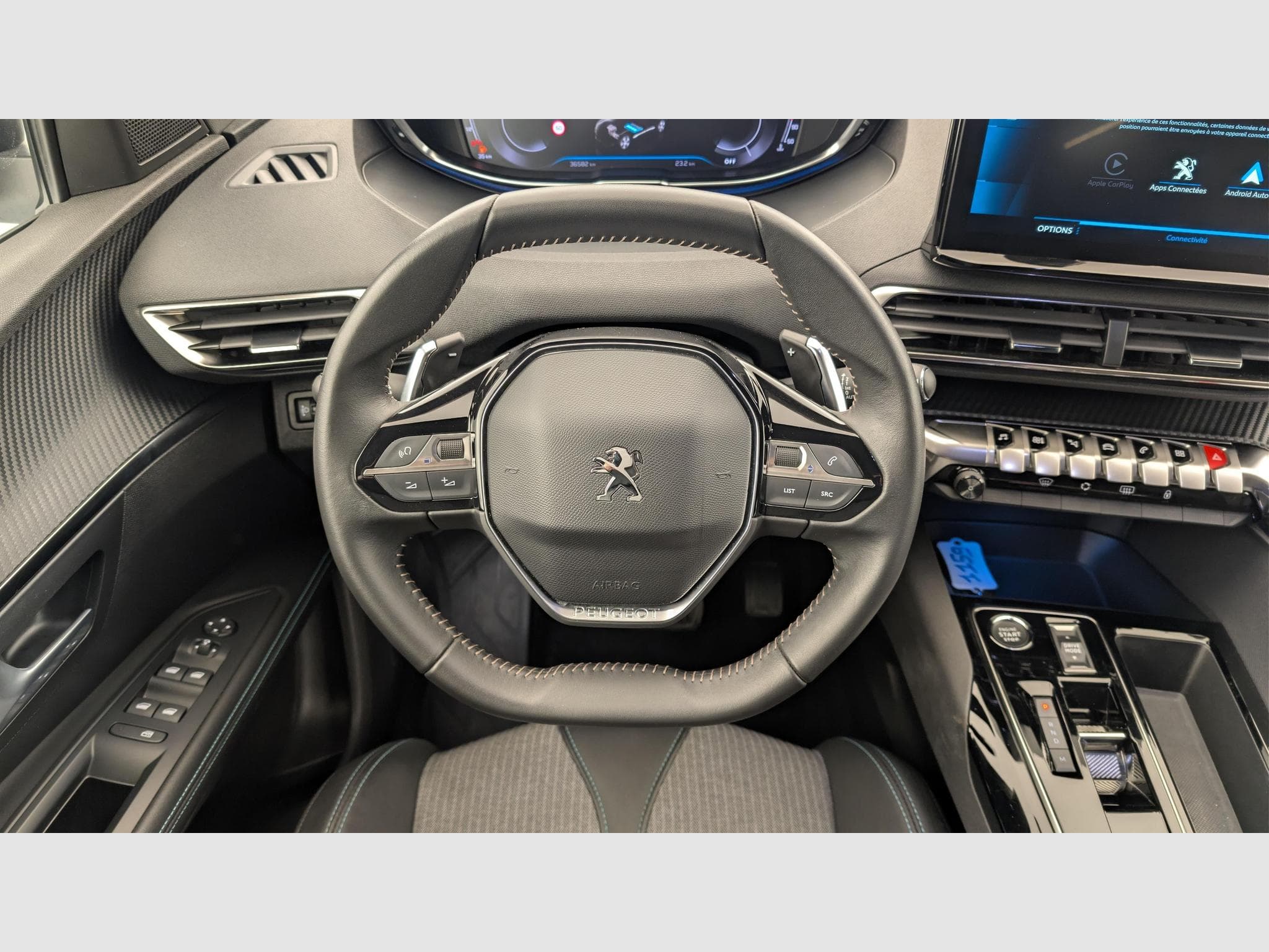 Peugeot 5008 Hybrid 136 e-DCS6 Allure Pack (2024) - Foto 14