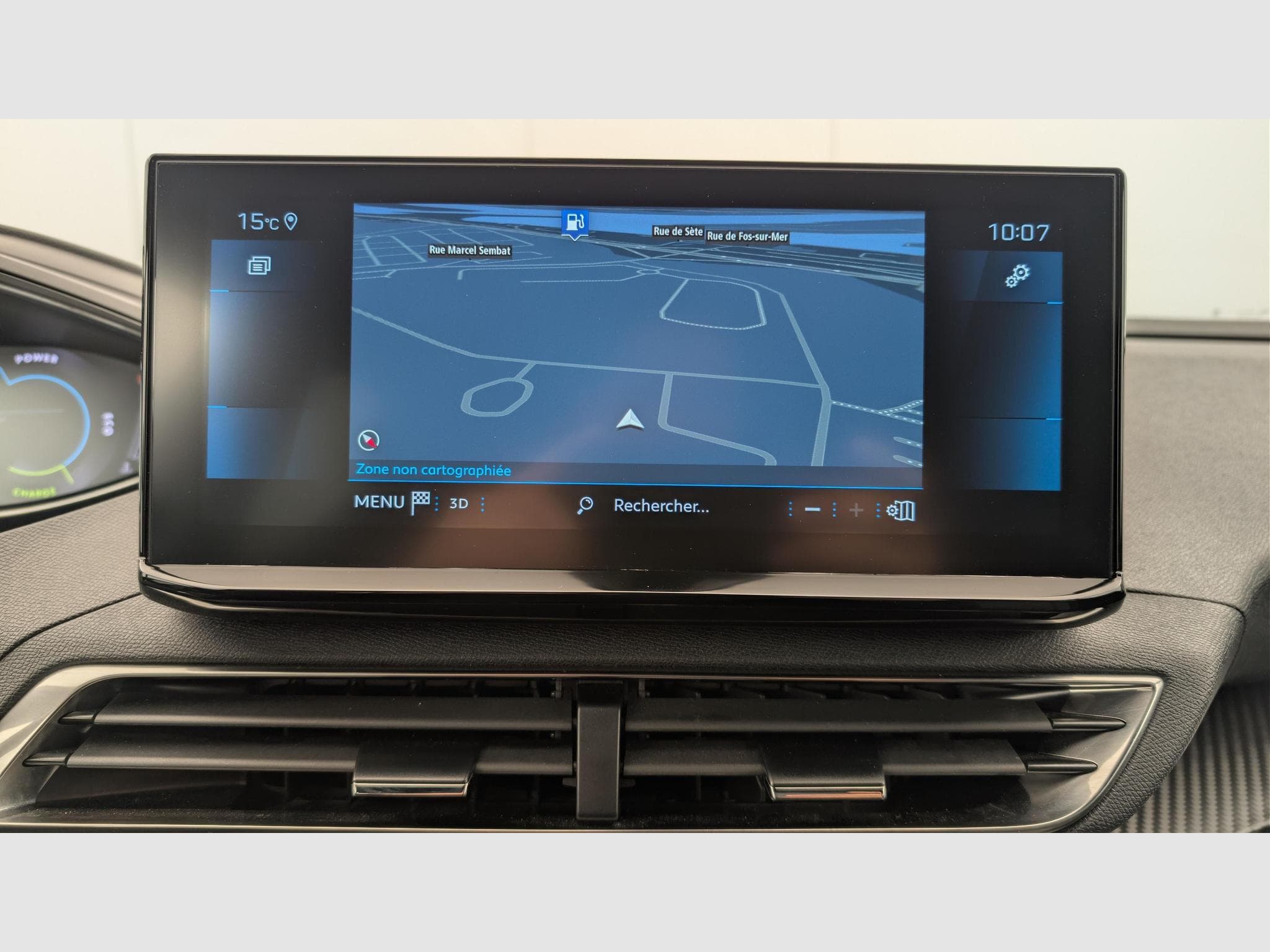 Peugeot 5008 Hybrid 136 e-DCS6 Allure Pack (2024) - Foto 18