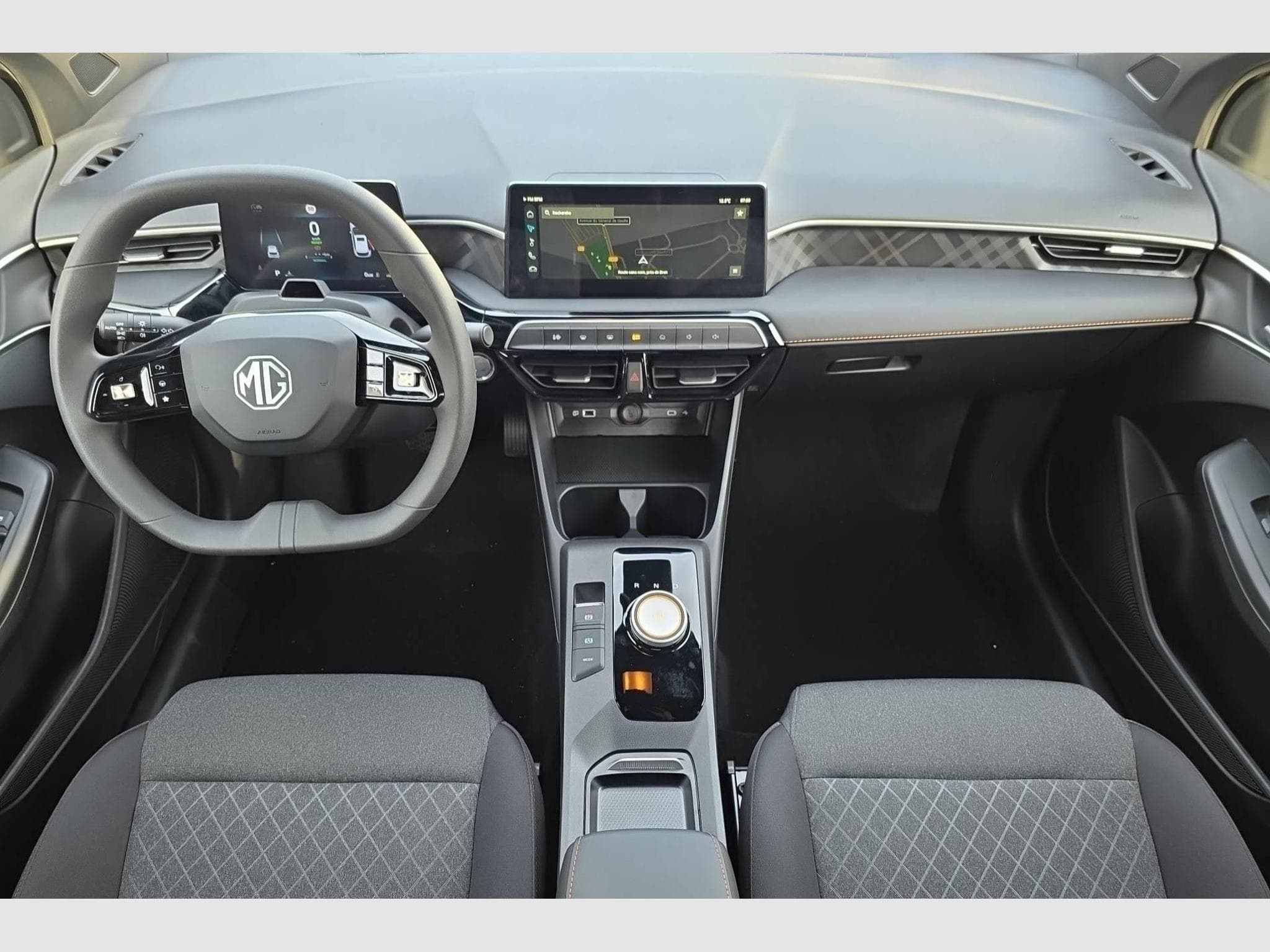 Mg MG3 1.5 L Hybrid+ 195 ch Comfort (2026) - Foto 12