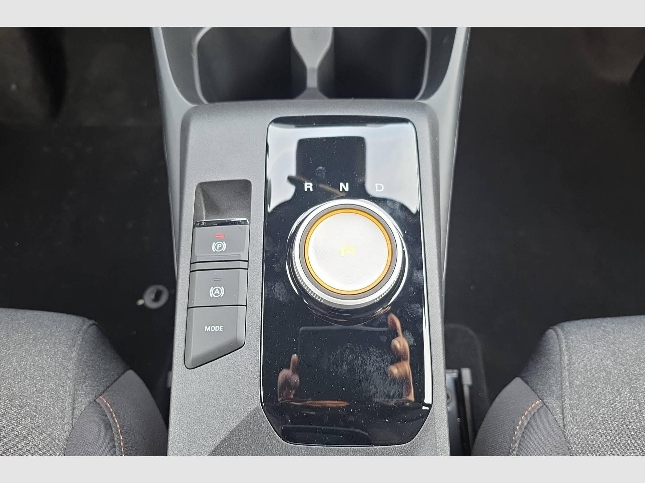 Mg MG3 1.5 L Hybrid+ 195 ch Comfort (2026) - Foto 16