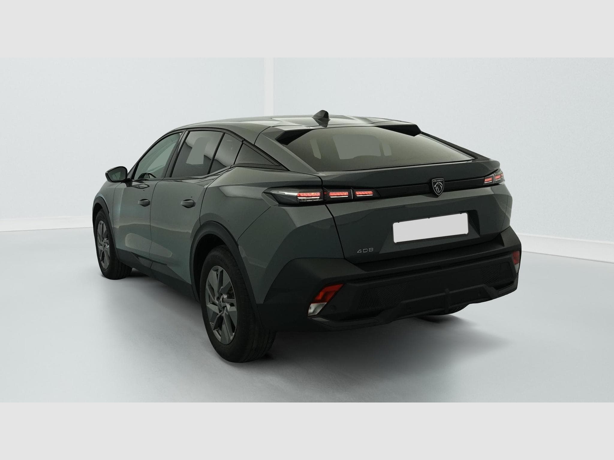 Peugeot 408 Hybrid 136 e-DCS6 Allure (2025) - Foto 5
