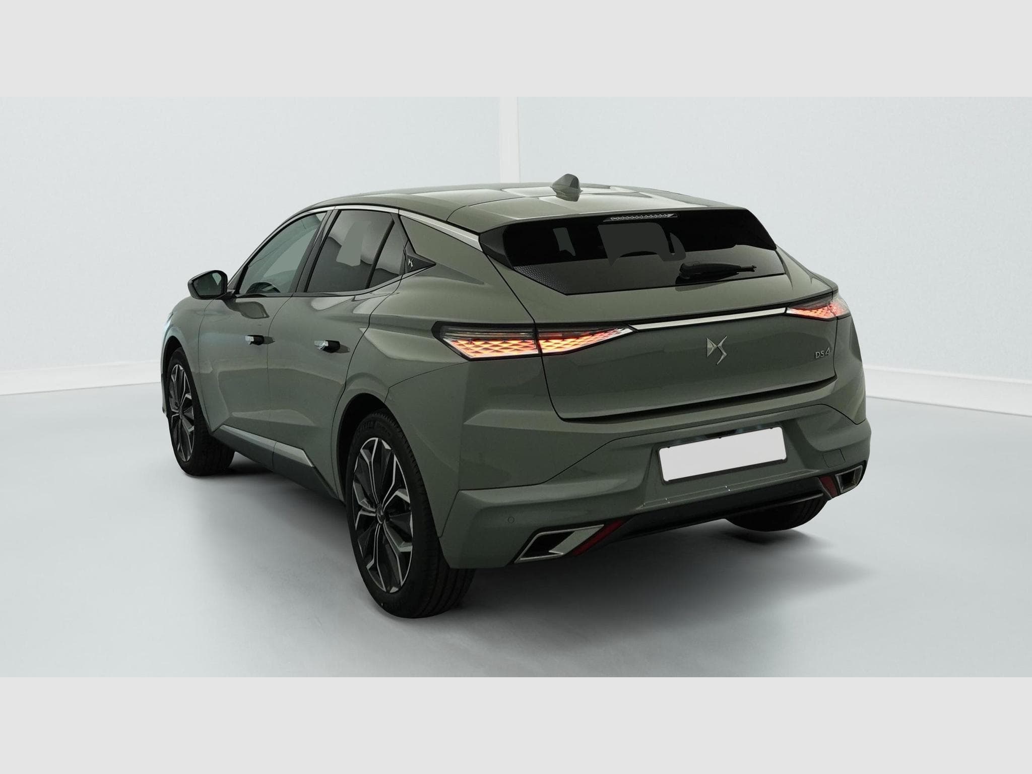 DS Automobiles DS4 PureTech 130 EAT8 Rivoli (2024) - Foto 5