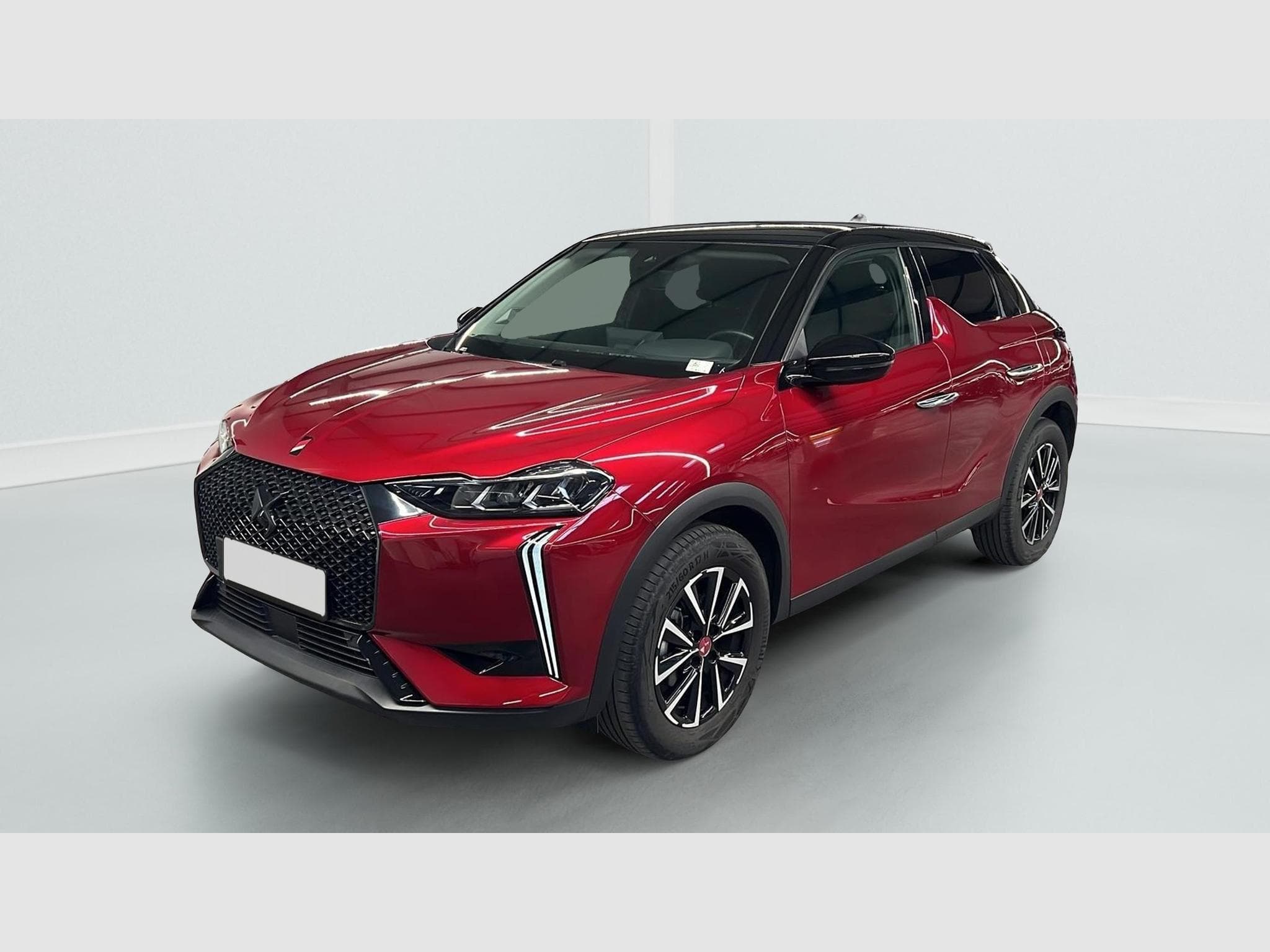 DS Automobiles DS3 PureTech 100 BVM6 Performance Line (2024) - Foto 3